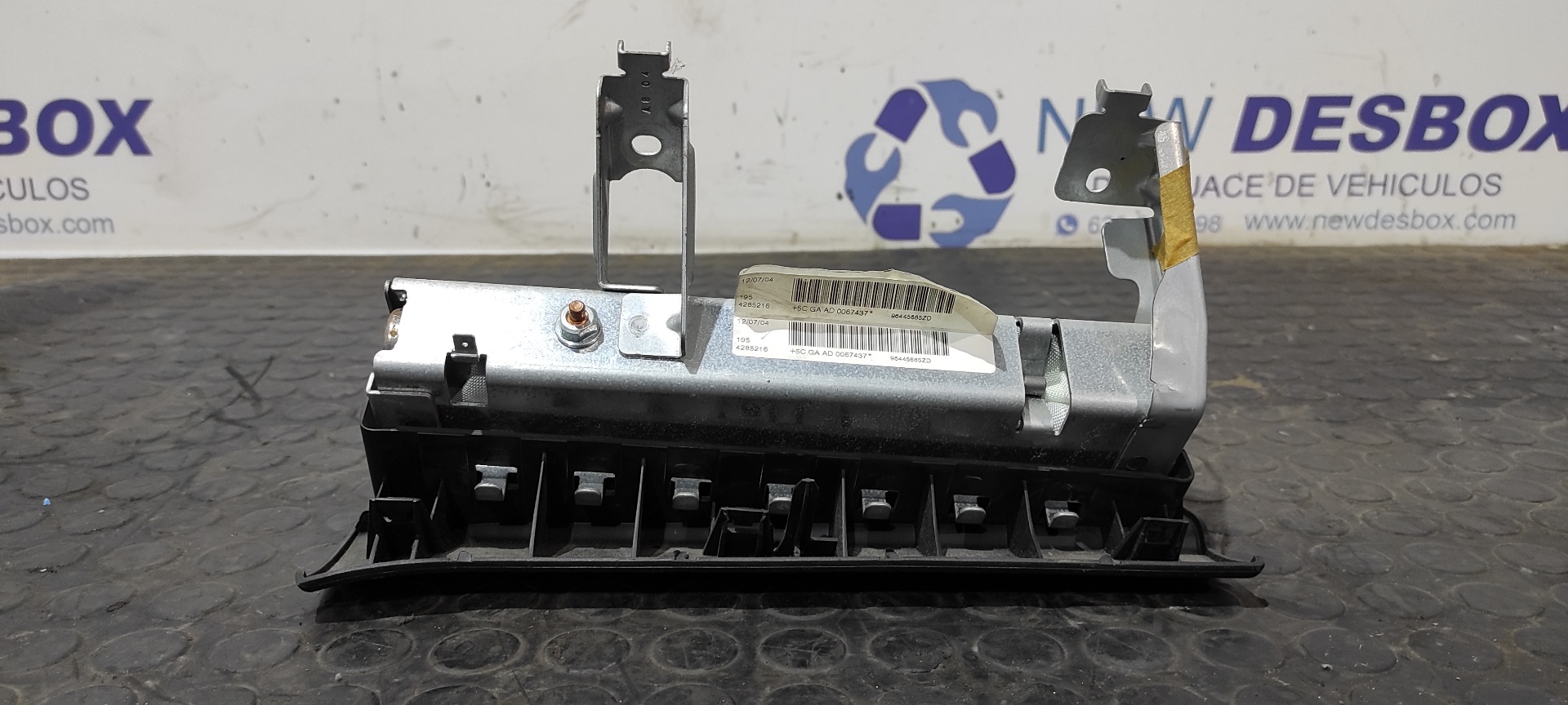 AIRBAG DELANTERO DERECHO PEUGEOT 407 - vista 2