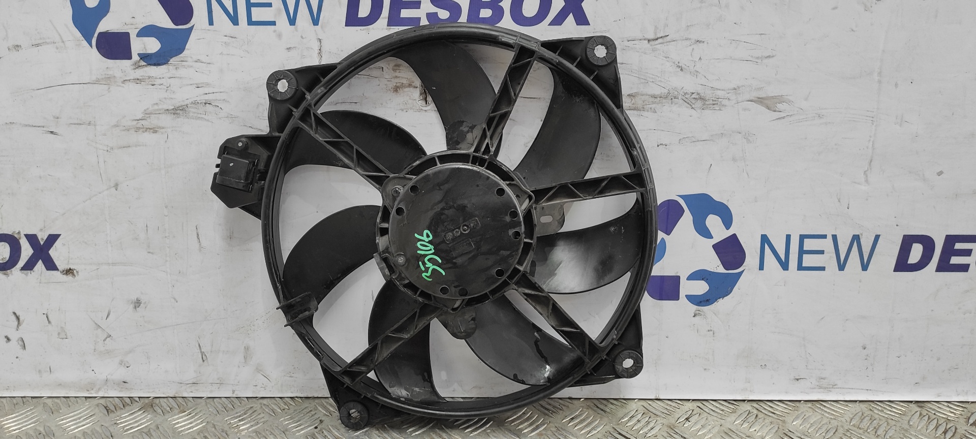 ELECTROVENTILADOR RENAULT MEGANE III BERLINA 5 P - vista 3