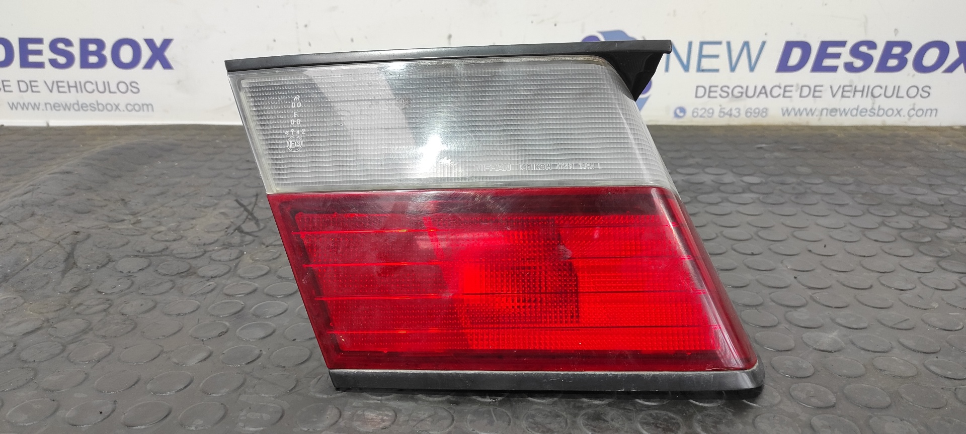 PILOTO PORTON IZQUIERDO NISSAN ALMERA (N15)