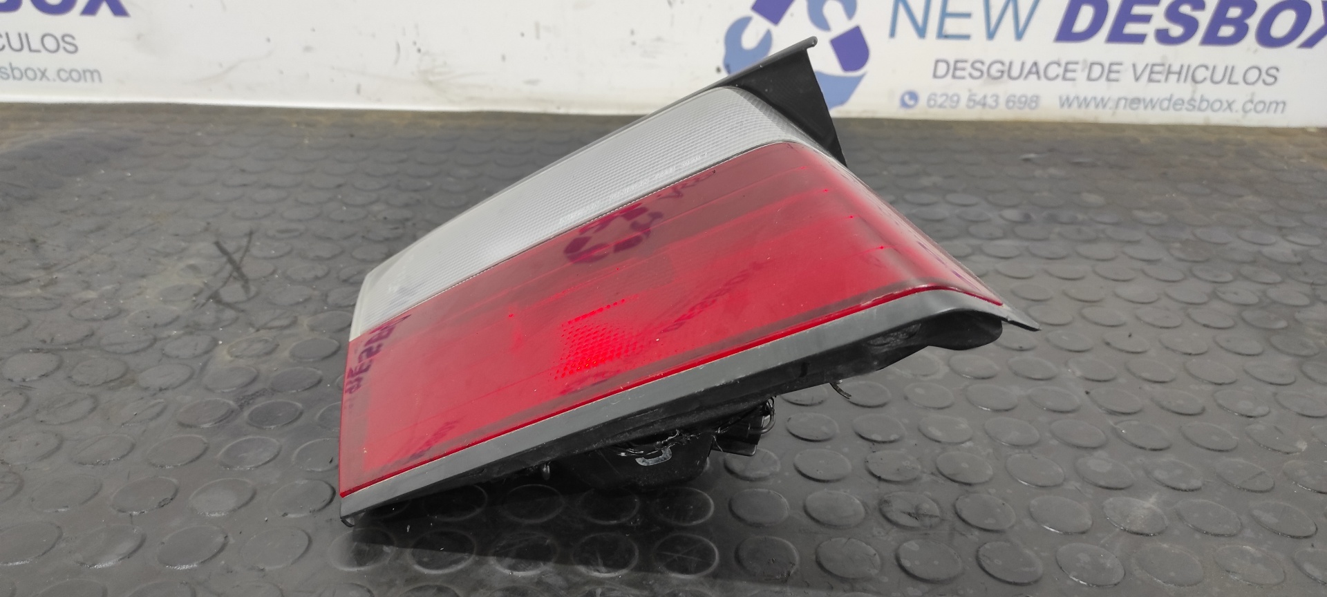 PILOTO PORTON IZQUIERDO NISSAN ALMERA (N15) - vista 7