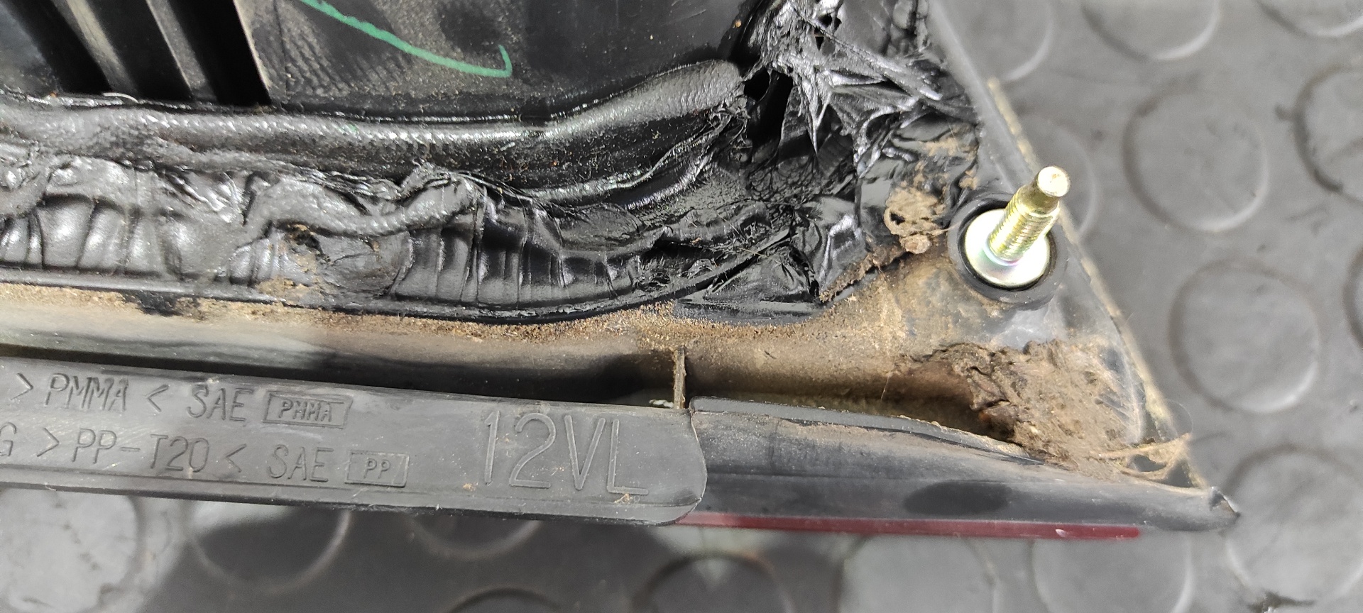 PILOTO TRASERO IZQUIERDO NISSAN ALMERA (N15) - vista 7