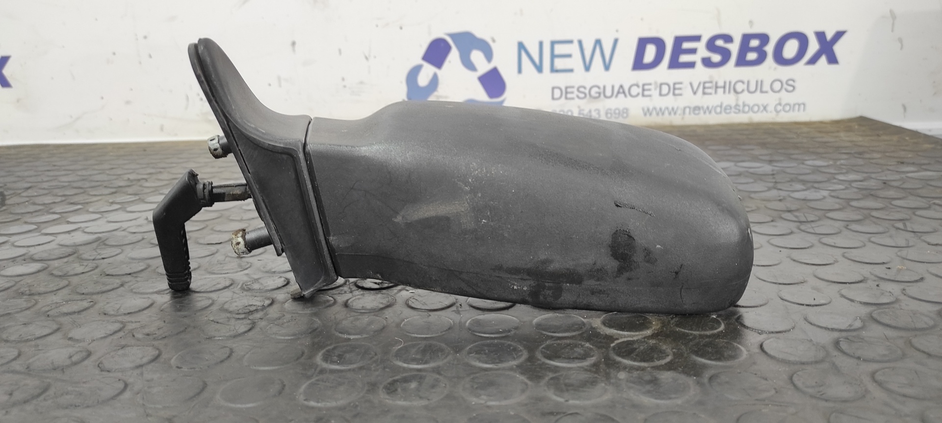 RETROVISOR IZQUIERDO FORD ORION - vista 4