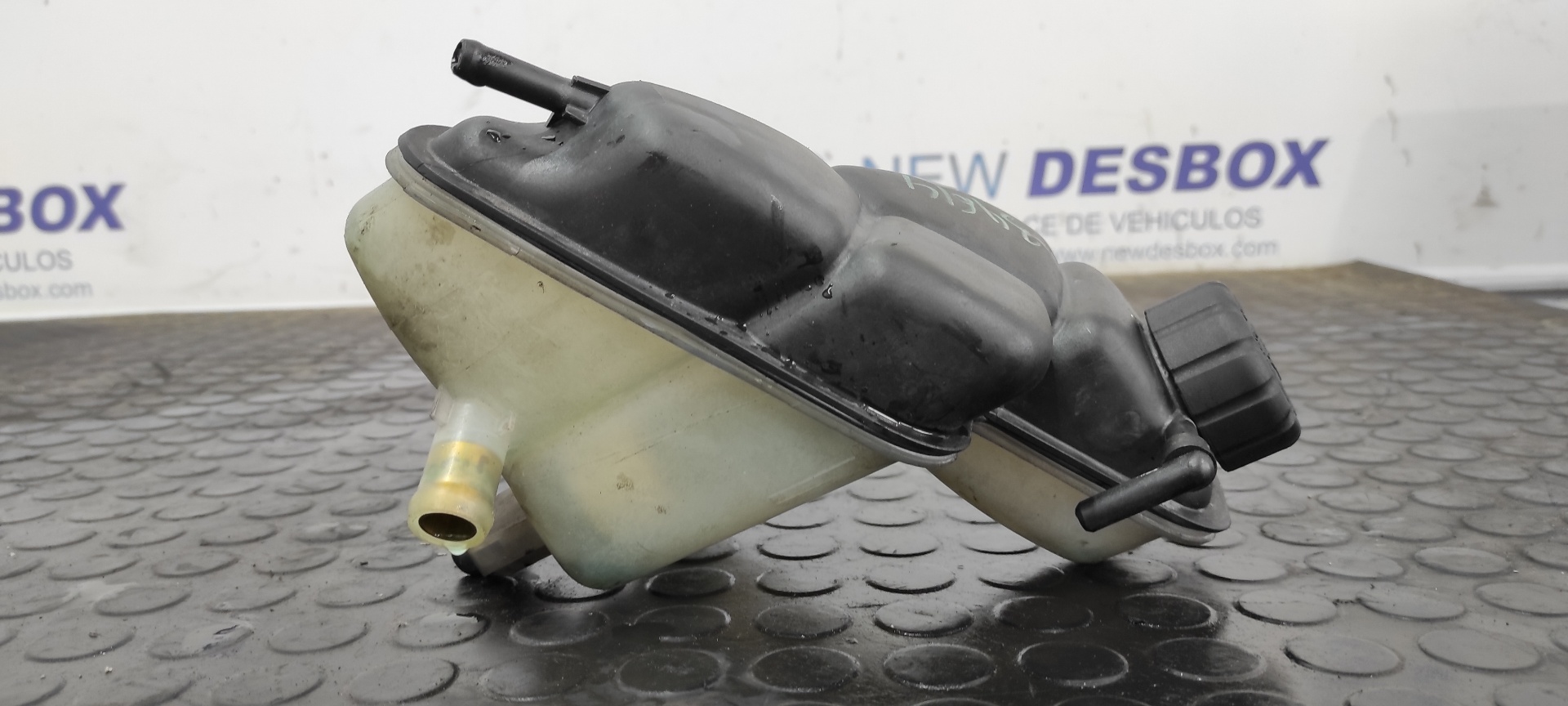 DEPOSITO EXPANSION MERCEDES-BENZ CLASE A (W168) - vista 2