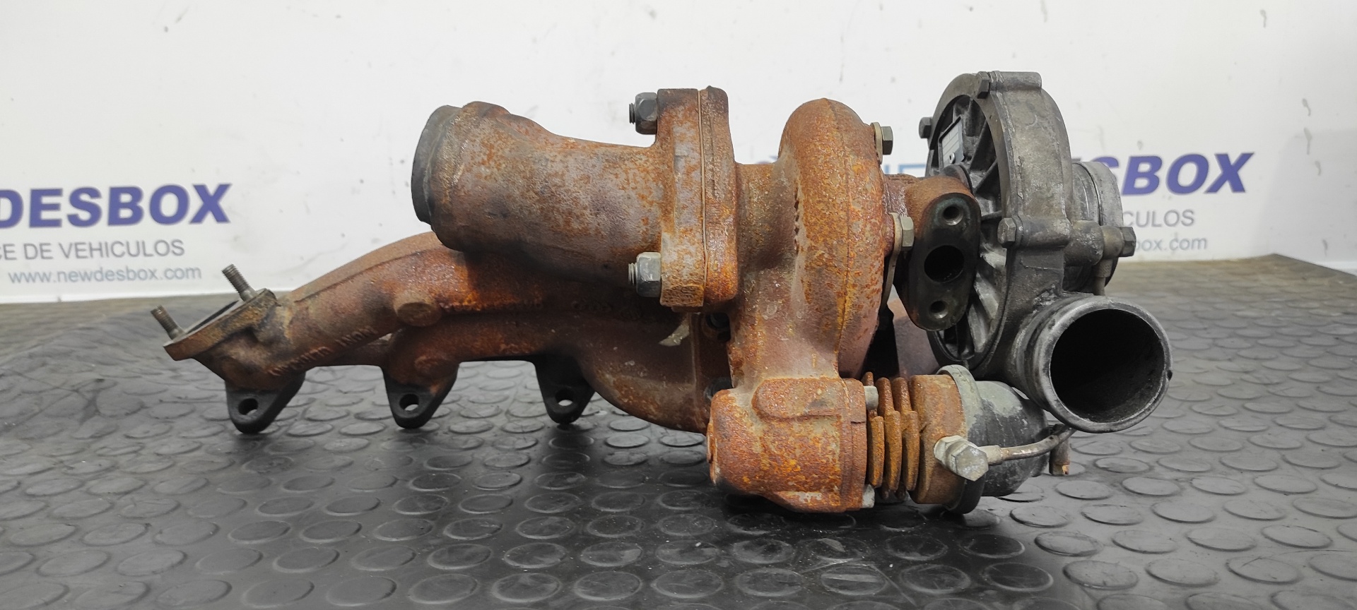 TURBOCOMPRESOR AUDI A6 BERLINA (4B2) - vista 5