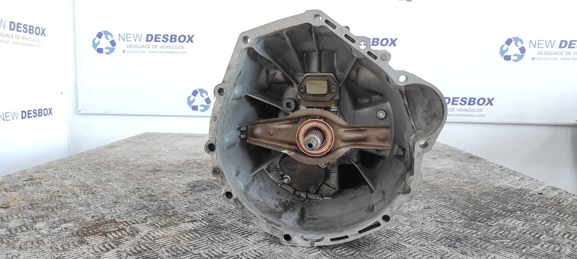 CAJA CAMBIOS VOLKSWAGEN LT CAJA ABIERTA (MOD. 1997)