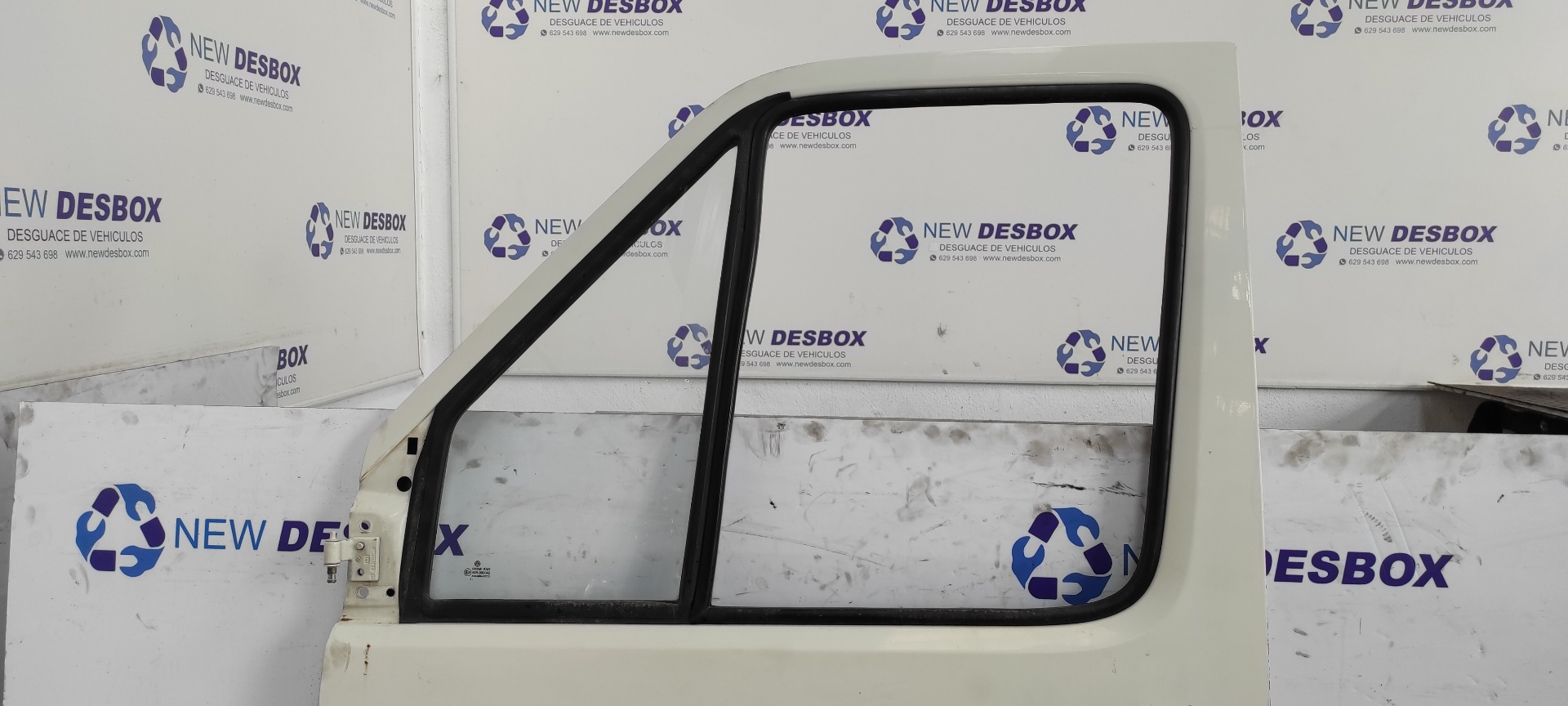 PUERTA DELANTERA IZQUIERDA VOLKSWAGEN LT CAJA ABIERTA (MOD. 1997) - vista 3