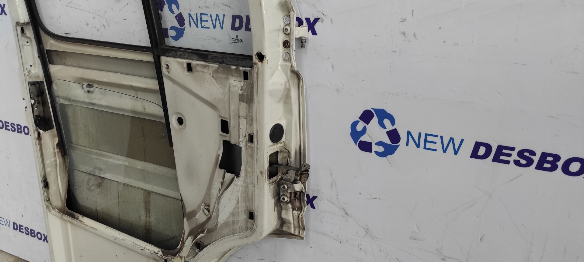 PUERTA DELANTERA IZQUIERDA VOLKSWAGEN LT CAJA ABIERTA (MOD. 1997) - vista 5