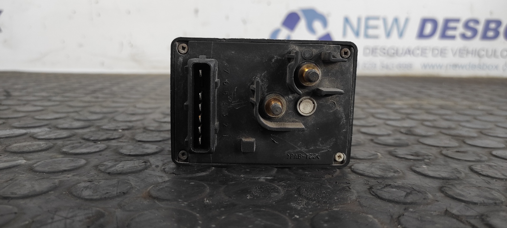 CAJA PRECALENTAMIENTO CITROEN BERLINGO - vista 4