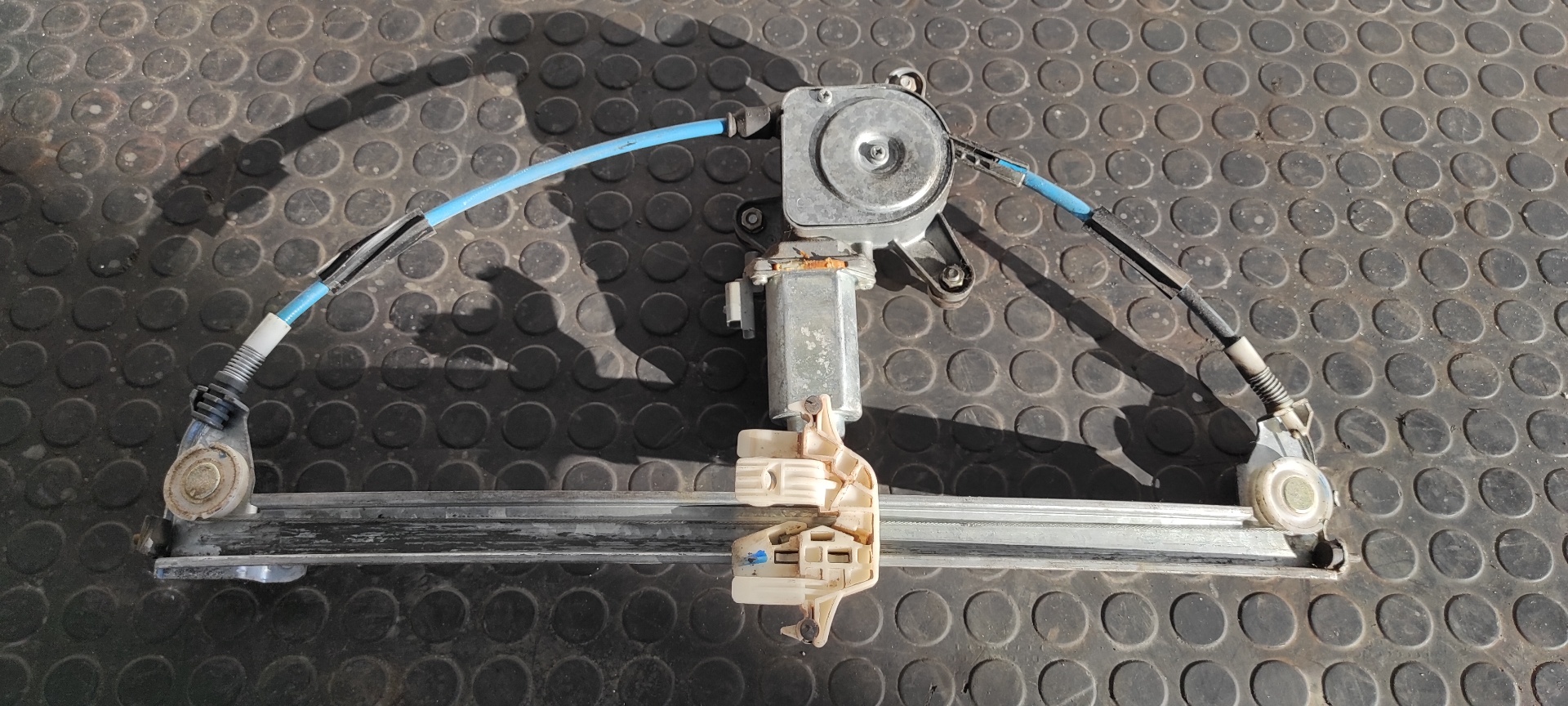 ELEVALUNAS TRASERO DERECHO PEUGEOT 406 BERLINA (S1/S2) - vista 4