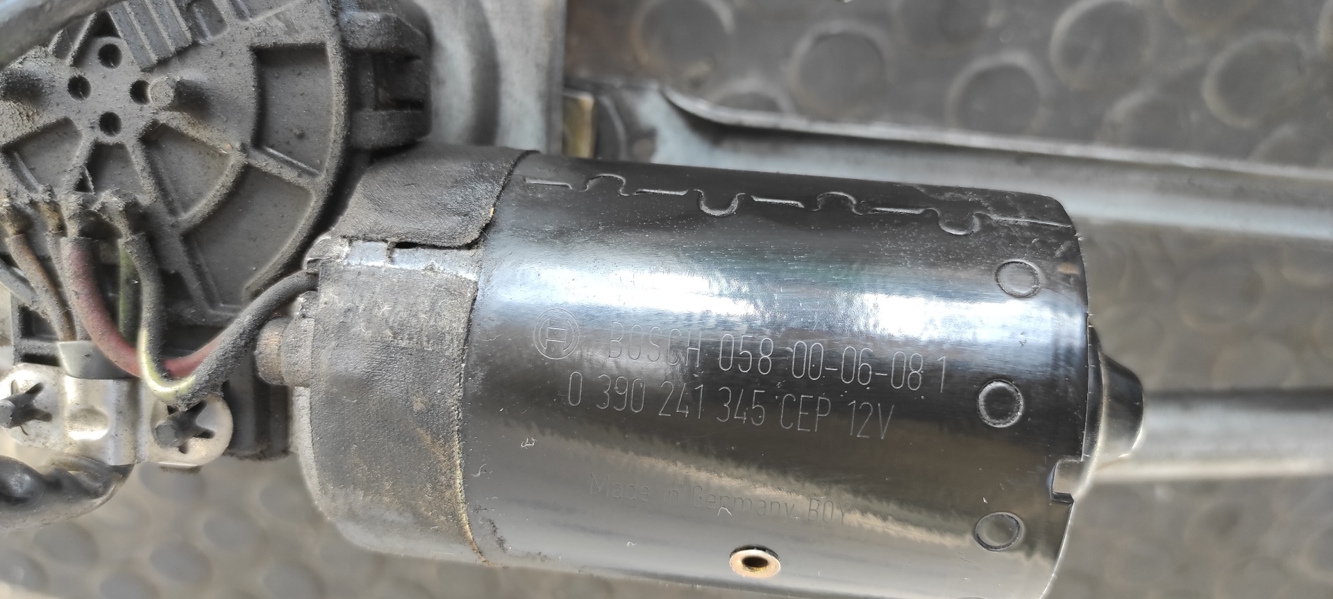 MOTOR LIMPIA DELANTERO VOLKSWAGEN LT CAJA ABIERTA (MOD. 1997) - vista 4