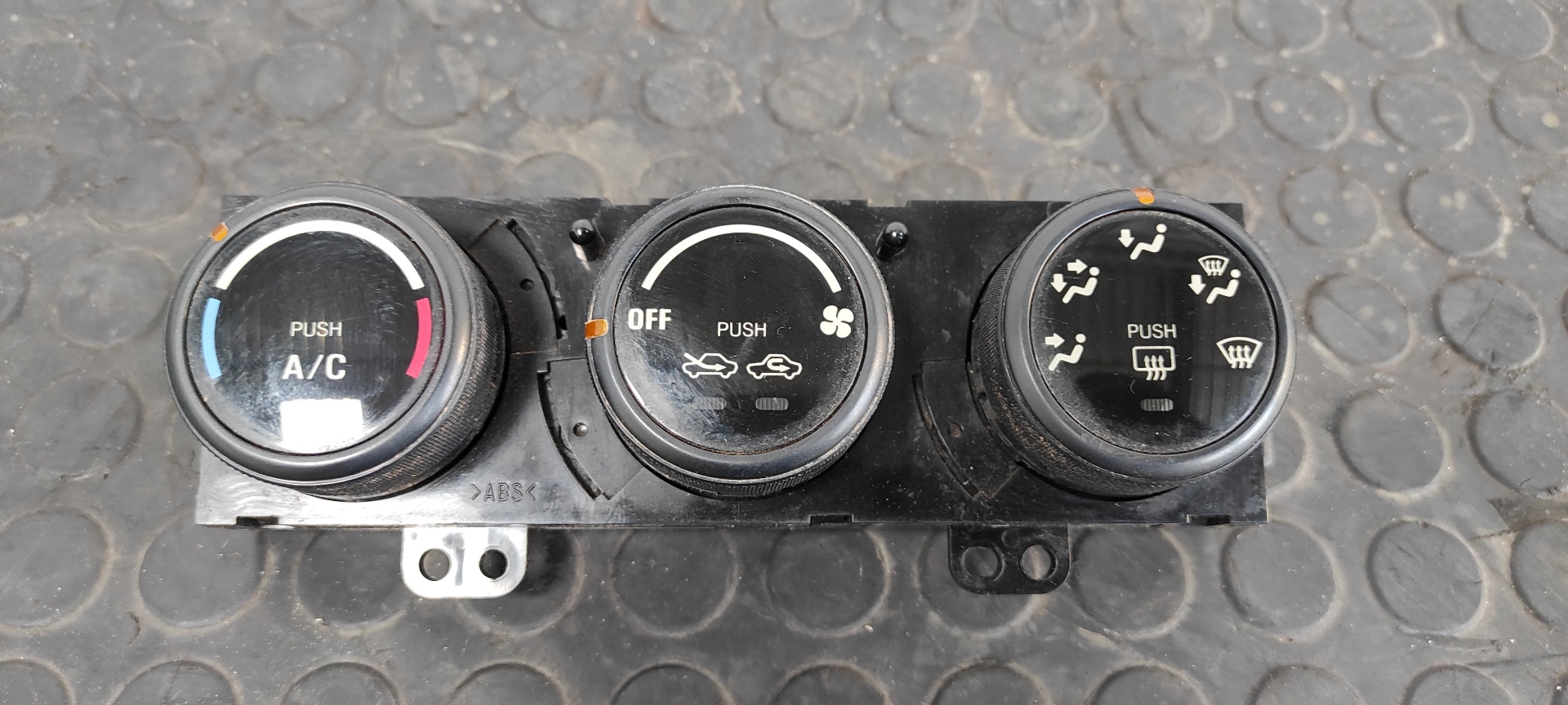 MANDO CLIMATIZADOR SUZUKI GRAND VITARA 3 PUERTAS SQ (GT)