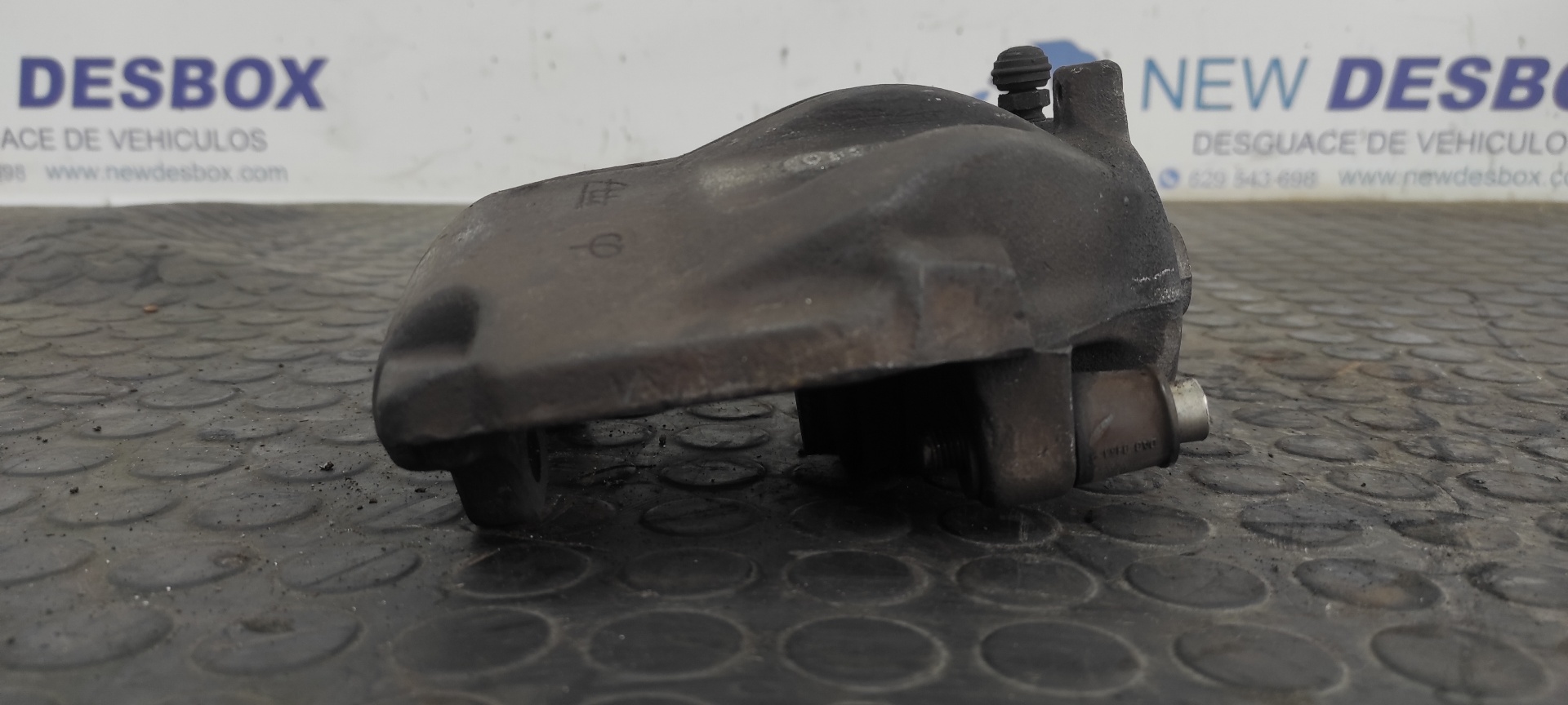 PINZA DE FRENO DELANTERA IZQUIERDA VOLKSWAGEN LT CAJA ABIERTA (MOD. 1997) - vista 4