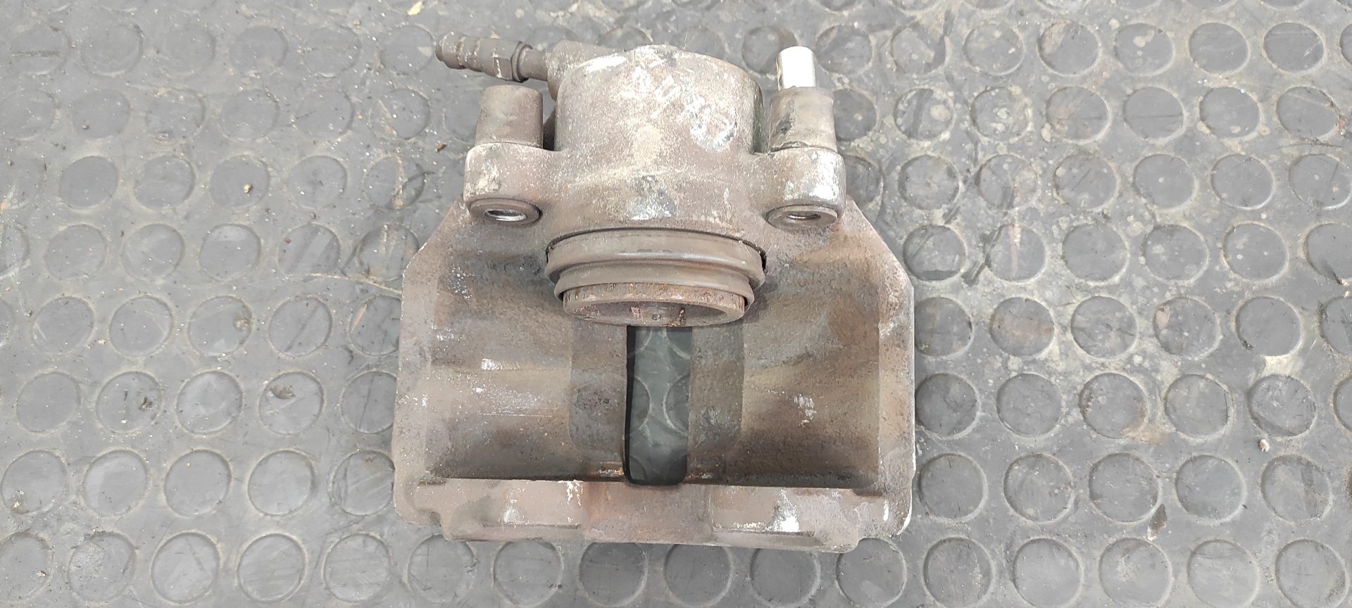 PINZA DE FRENO DELANTERA DERECHA VOLKSWAGEN LT CAJA ABIERTA (MOD. 1997) - vista 2