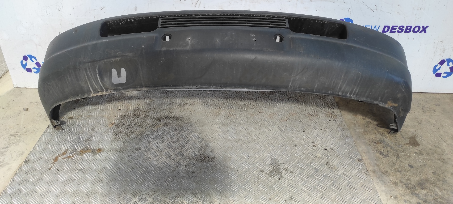 PARAGOLPES DELANTERO VOLKSWAGEN LT CAJA ABIERTA (MOD. 1997) - vista 2