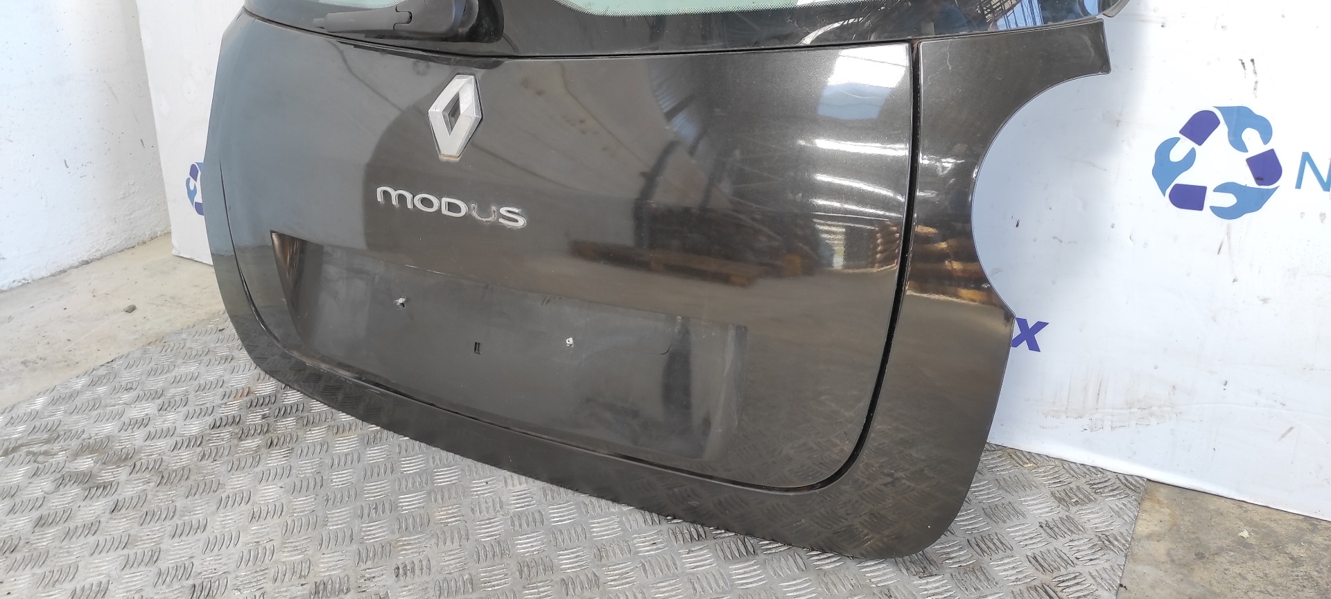 PORTON TRASERO RENAULT MODUS - vista 8