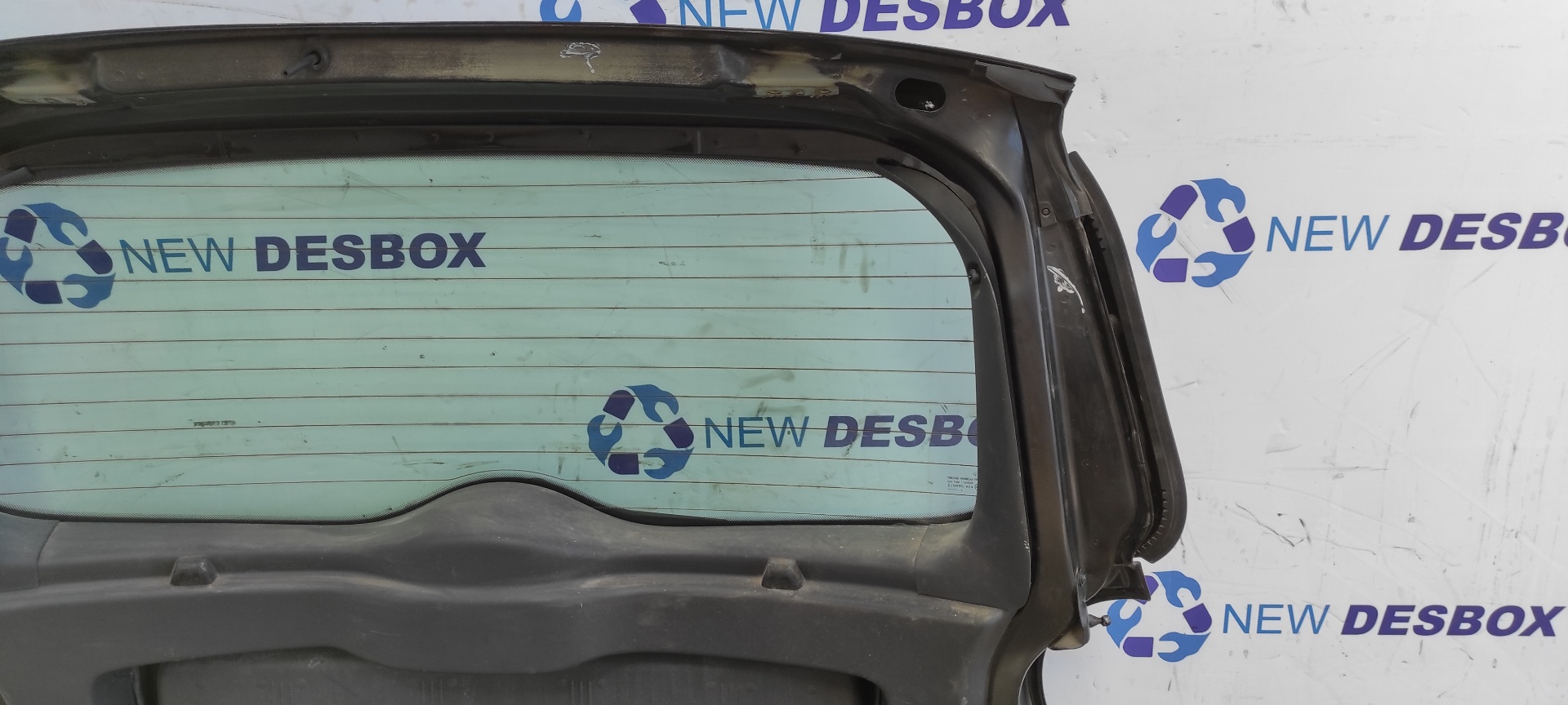 PORTON TRASERO RENAULT MODUS - vista 9