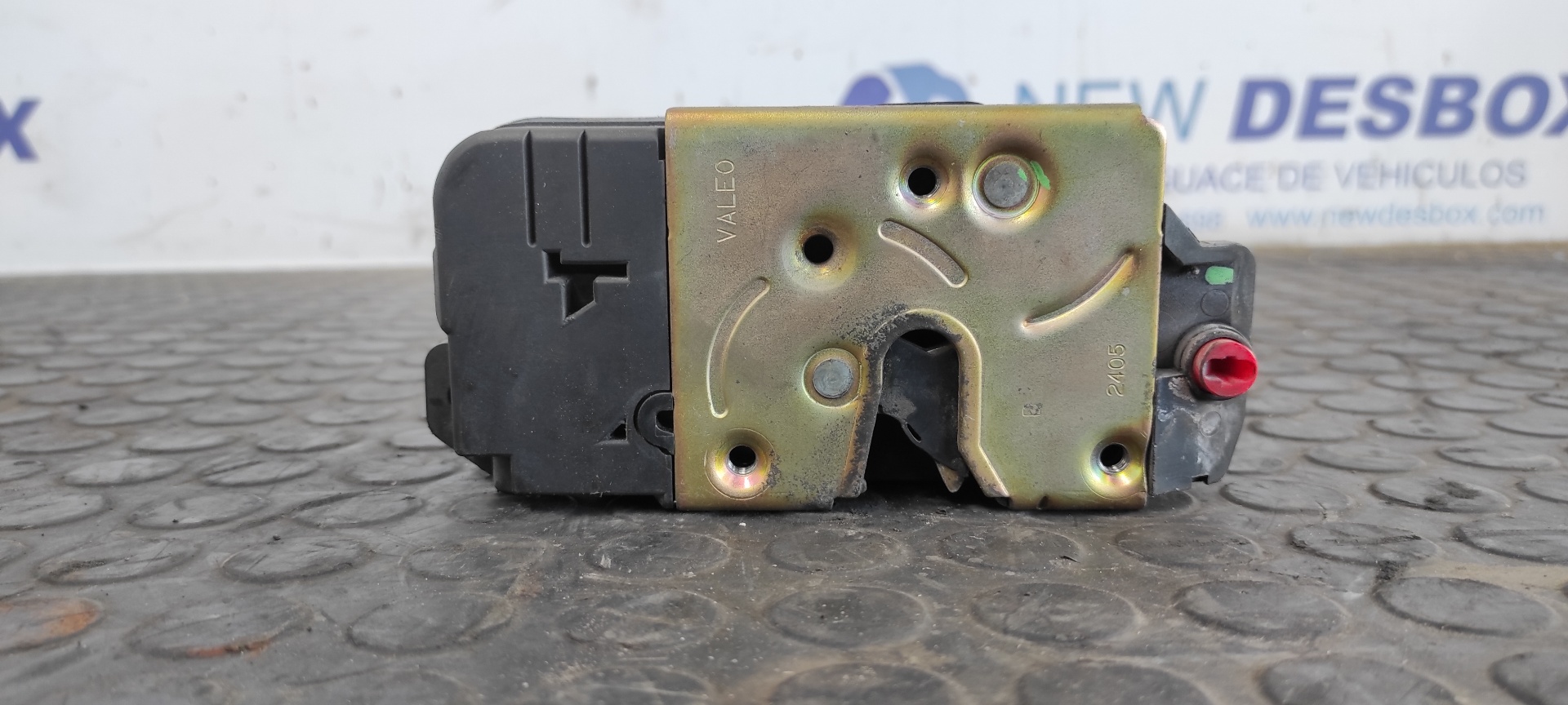 CERRADURA PUERTA TRASERA DERECHA PEUGEOT 206 BERLINA - vista 2