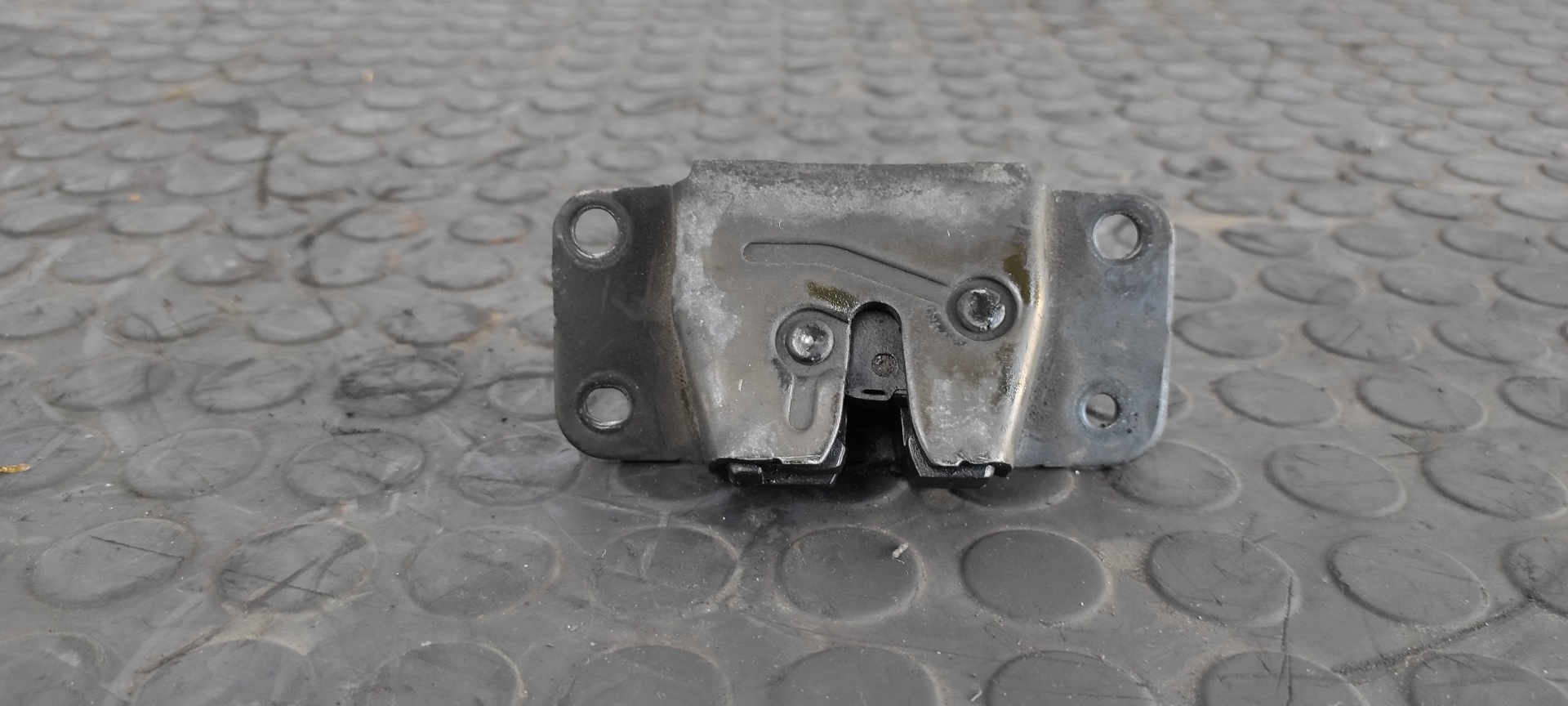 CERRADURA MALETERO / PORTON SSANGYONG REXTON