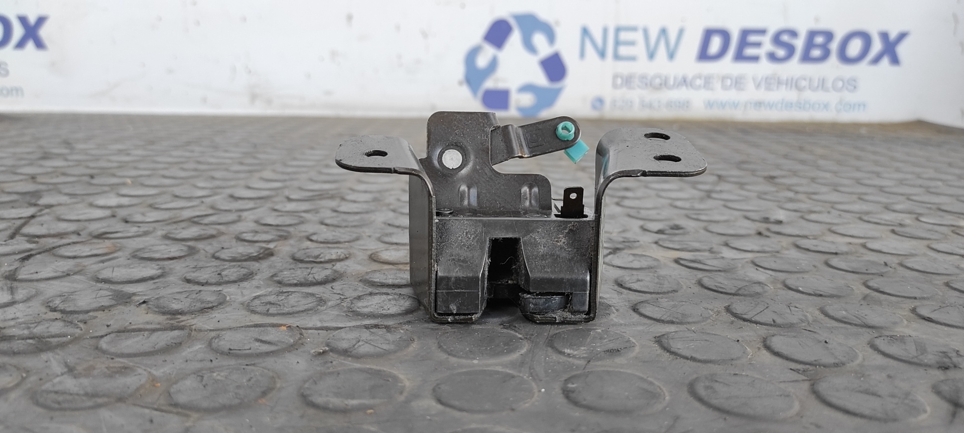 CERRADURA MALETERO / PORTON SSANGYONG REXTON