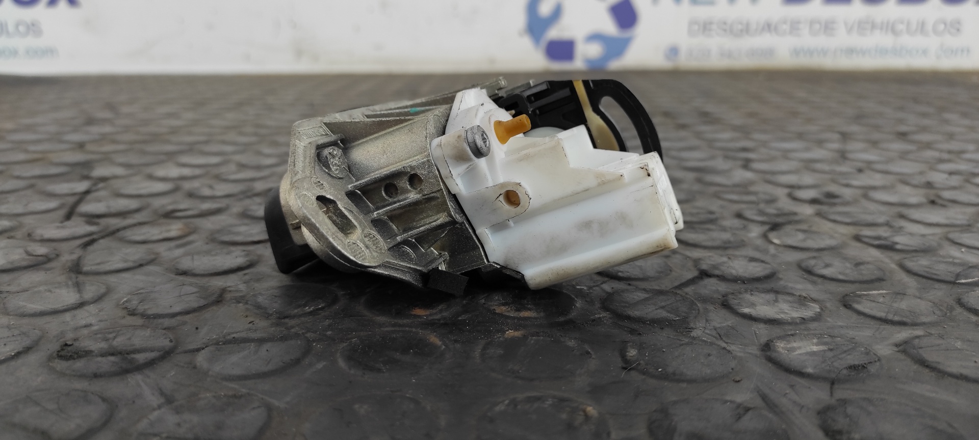 MANETA EXTERIOR PORTON RENAULT MEGANE I COUPE FASE 2 (DA..) - vista 3