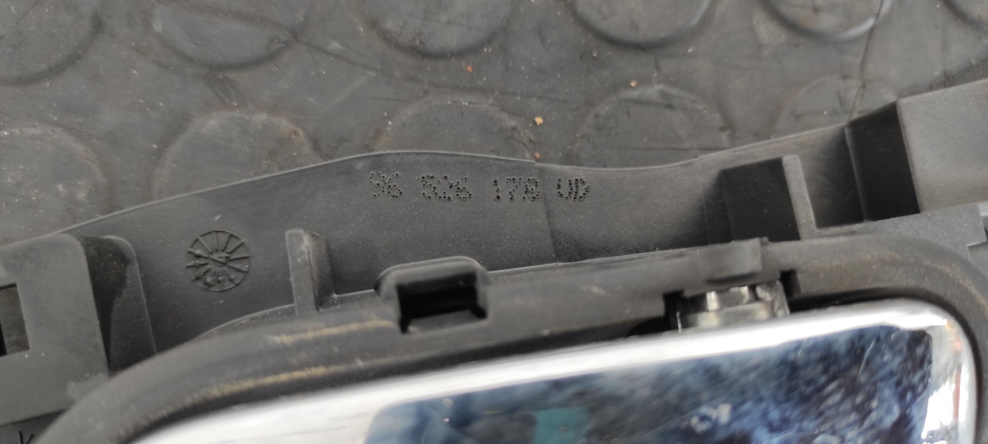 MANETA INTERIOR DELANTERA IZQUIERDA PEUGEOT 407 - vista 4