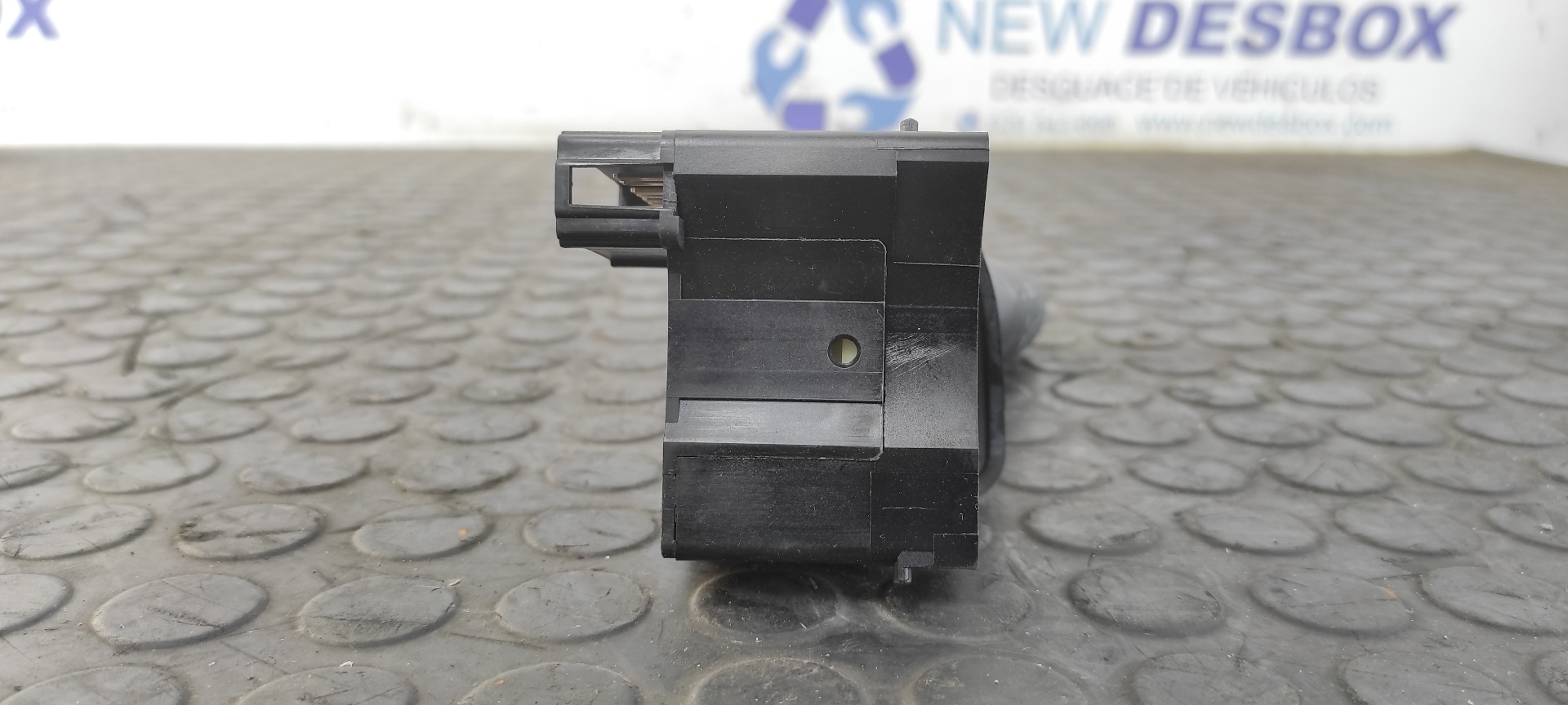 MANDO LIMPIA DACIA LOGAN - vista 6