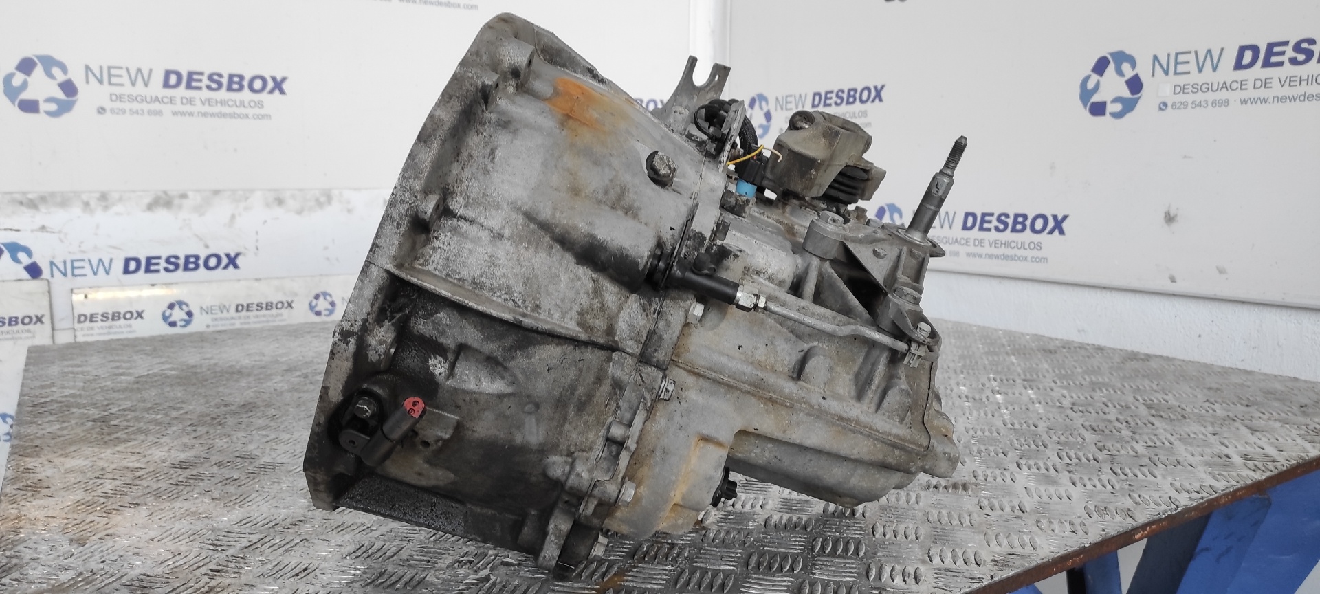 CAJA CAMBIOS RENAULT MEGANE II BERLINA 3P - vista 3