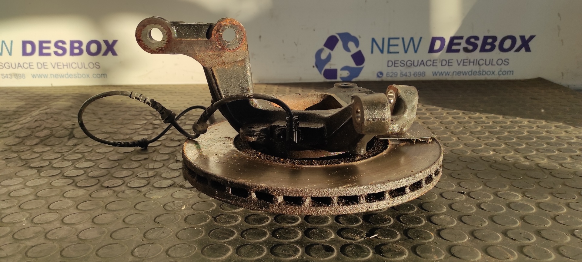 MANGUETA DELANTERA IZQUIERDA RENAULT MEGANE III BERLINA 5 P - vista 5