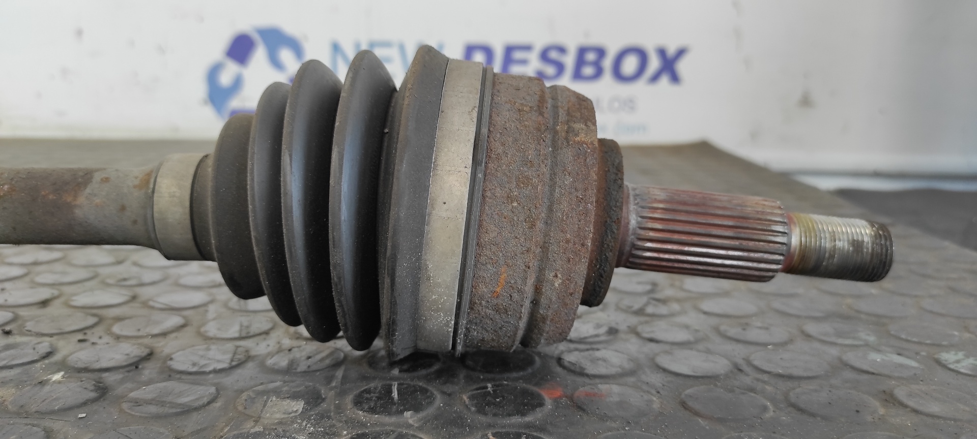 TRANSMISION DELANTERA DERECHA RENAULT MEGANE III BERLINA 5 P - vista 5