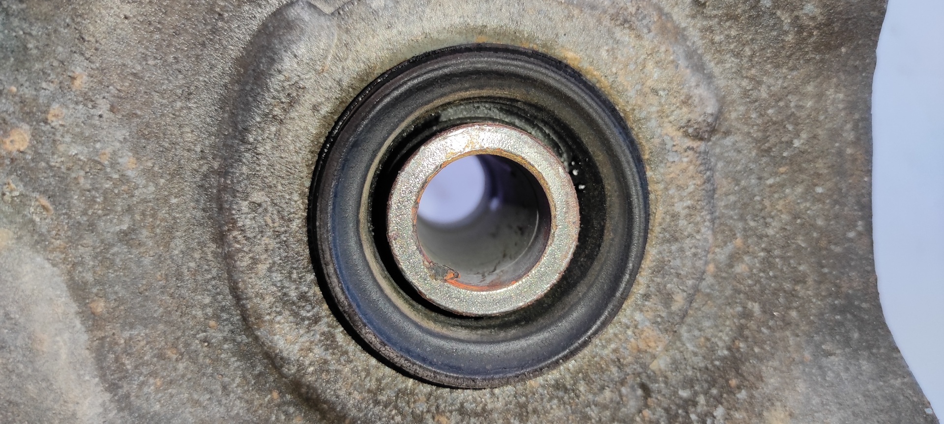 PUENTE DELANTERO RENAULT MEGANE III BERLINA 5 P - vista 9