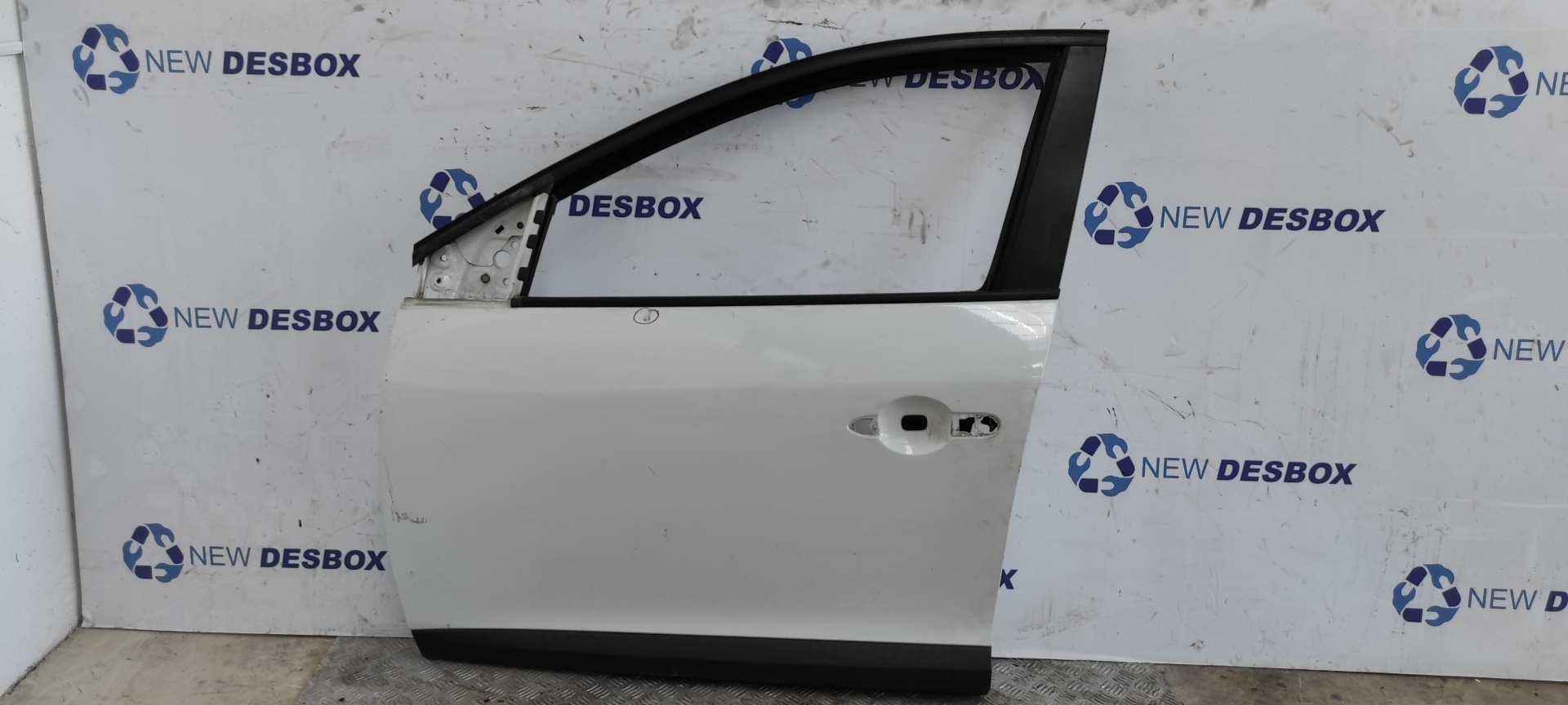 PUERTA DELANTERA IZQUIERDA RENAULT MEGANE III BERLINA 5 P