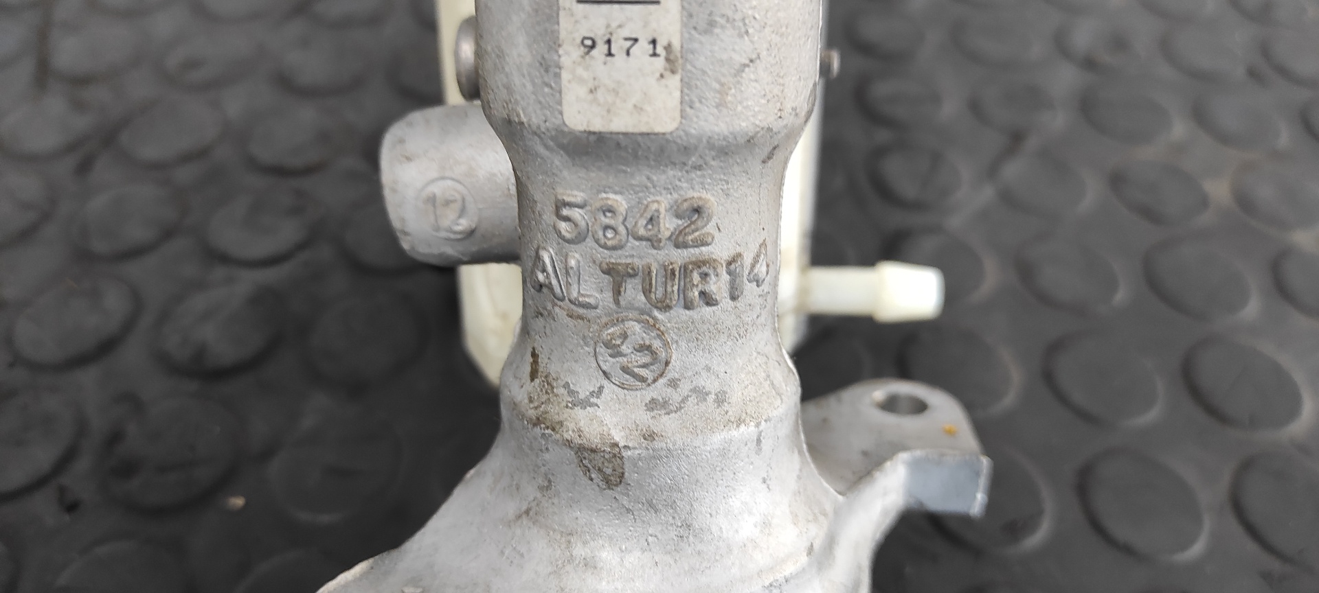 BOMBA FRENO RENAULT MEGANE III BERLINA 5 P - vista 2