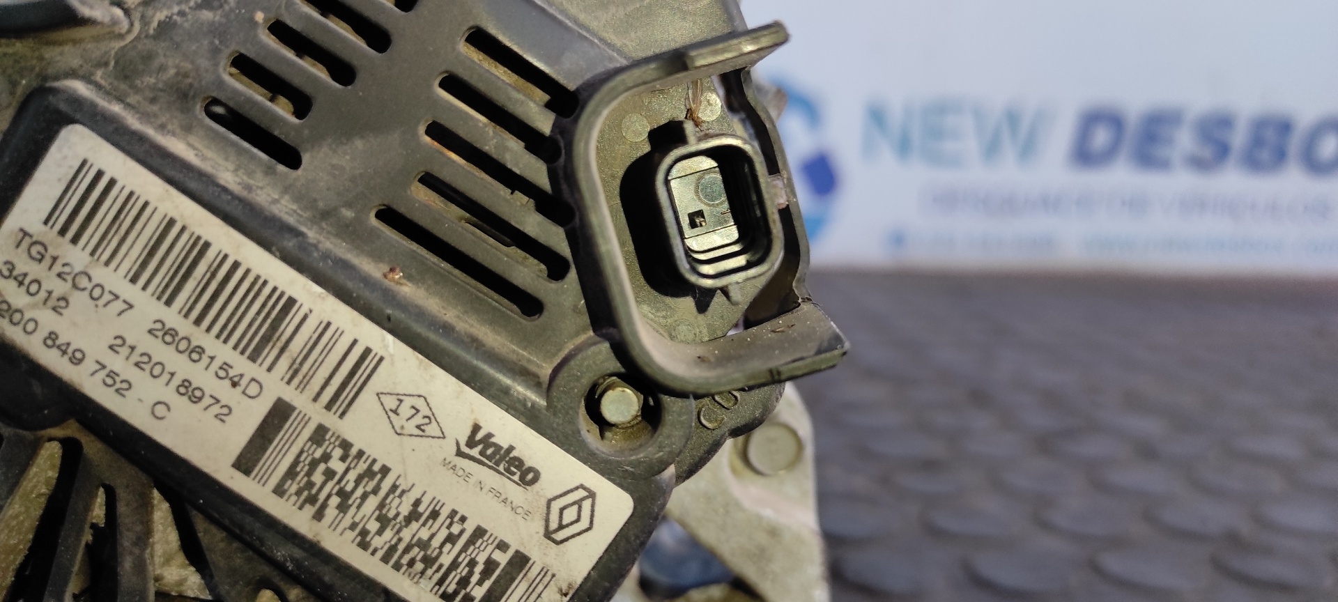 ALTERNADOR RENAULT MEGANE III BERLINA 5 P - vista 3