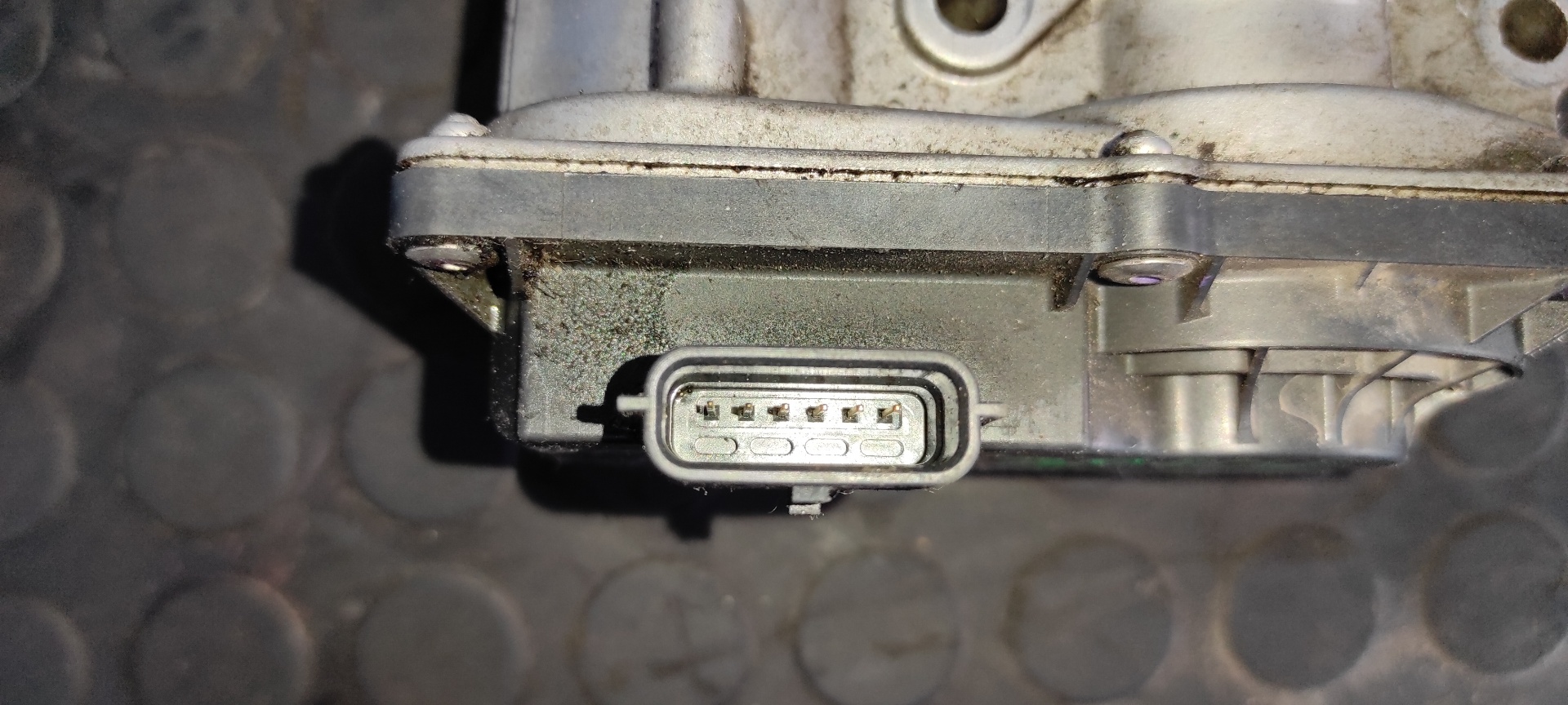 CAJA MARIPOSA RENAULT MEGANE III BERLINA 5 P - vista 8