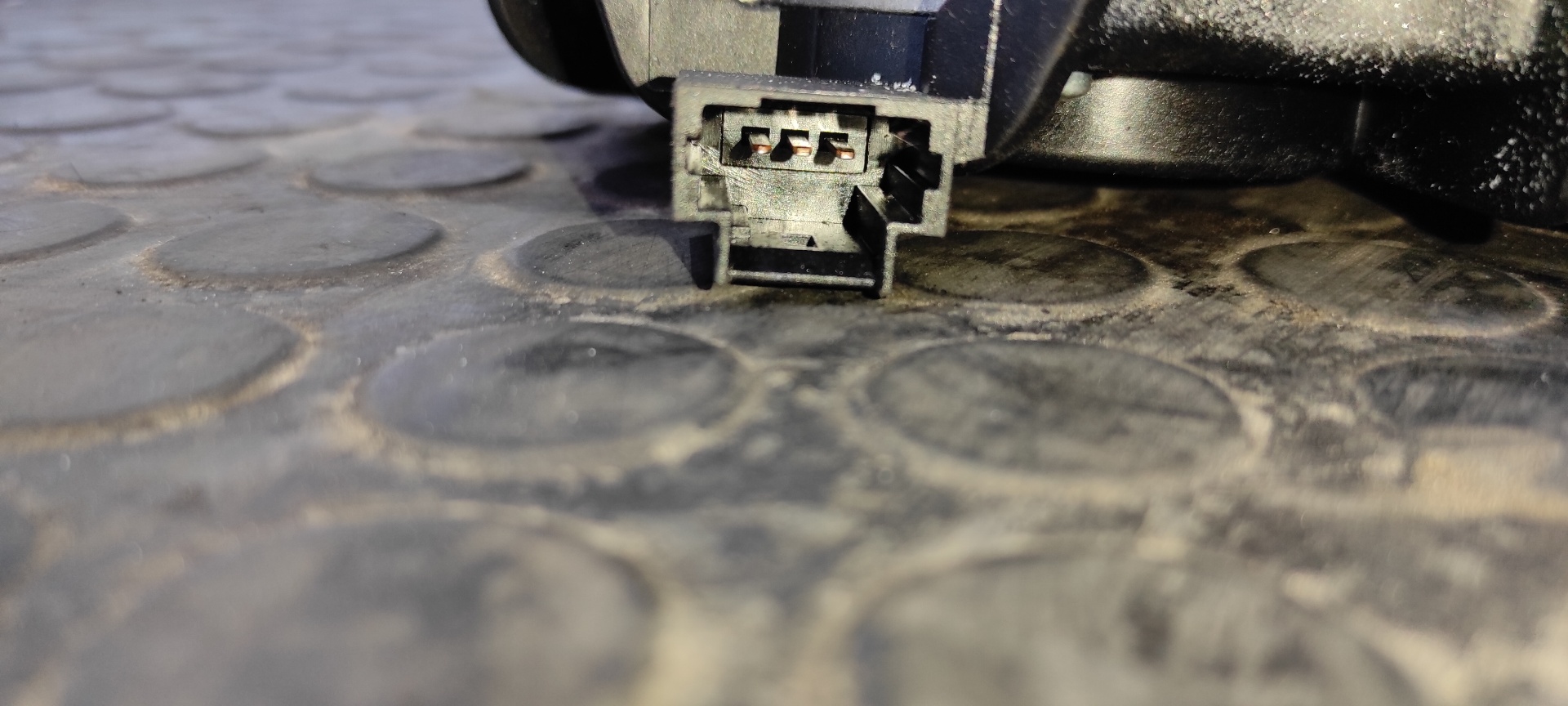 MOTOR LIMPIA TRASERO RENAULT MEGANE III BERLINA 5 P - vista 2