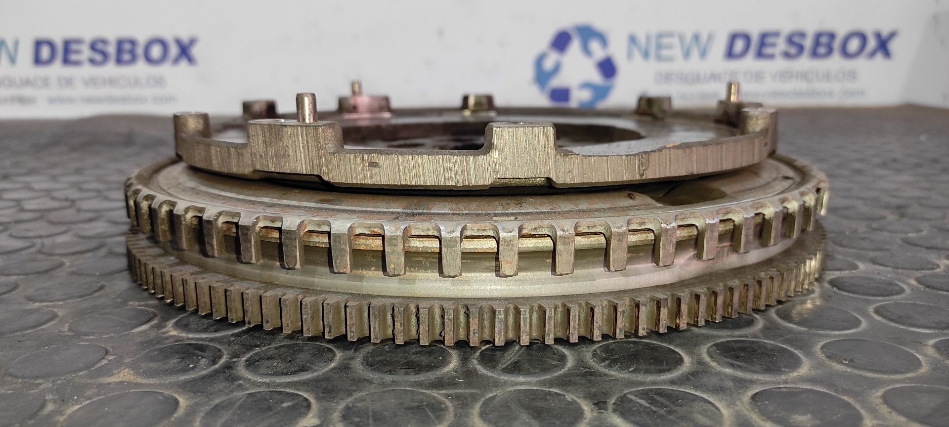 VOLANTE MOTOR BIMASA RENAULT MEGANE III BERLINA 5 P - vista 4