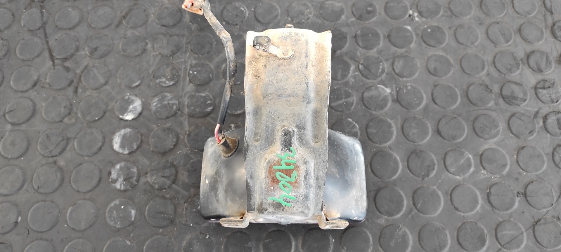 FARO ANTINIEBLA TRASERO IZQUIERDO MITSUBISHI MONTERO (L040) - vista 5