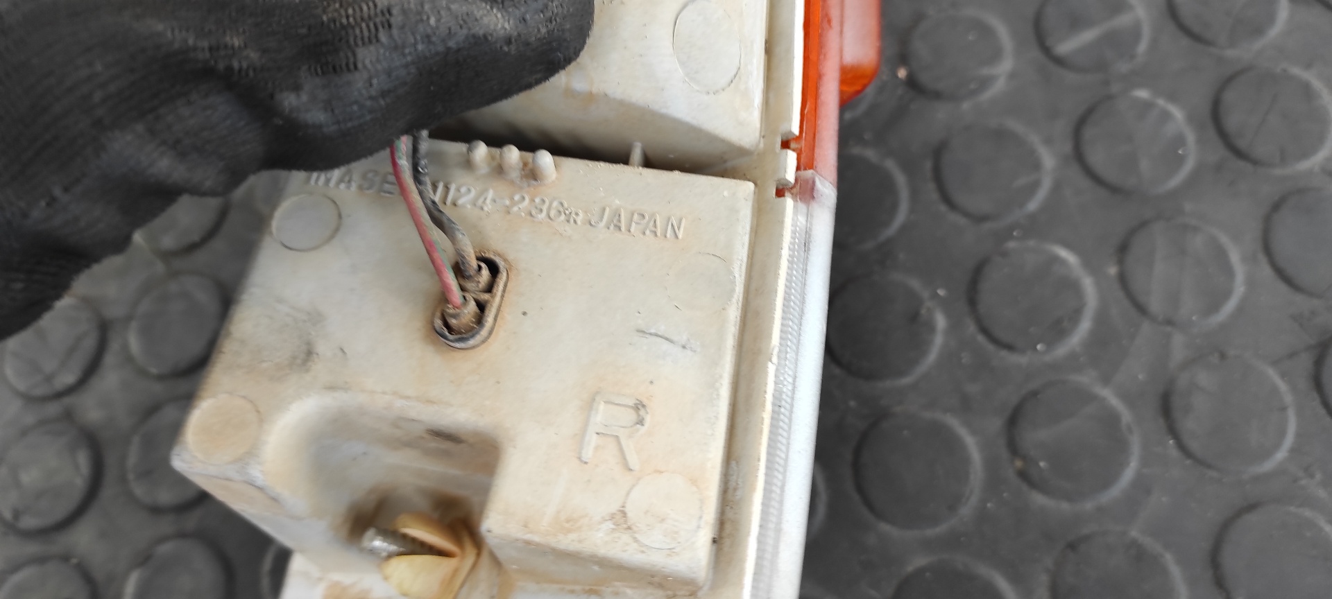 PILOTO DELANTERO DERECHO MITSUBISHI MONTERO (L040) - vista 8