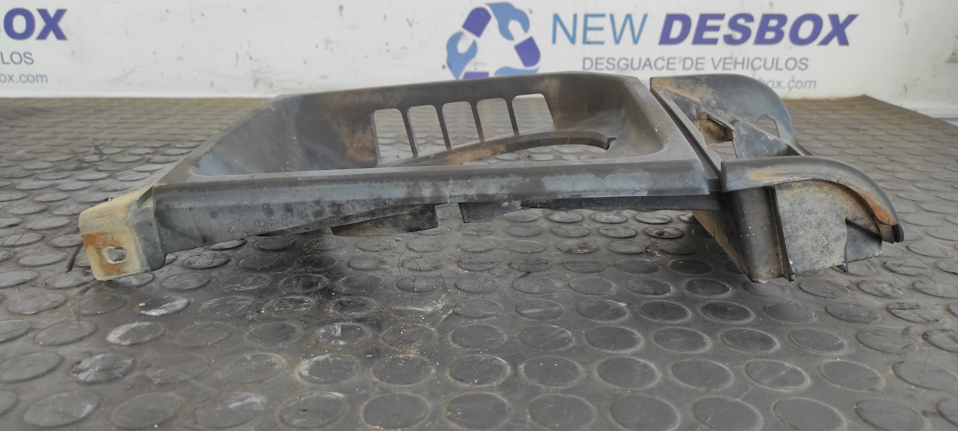 SOPORTE FARO DERECHO MITSUBISHI MONTERO (L040) - vista 5