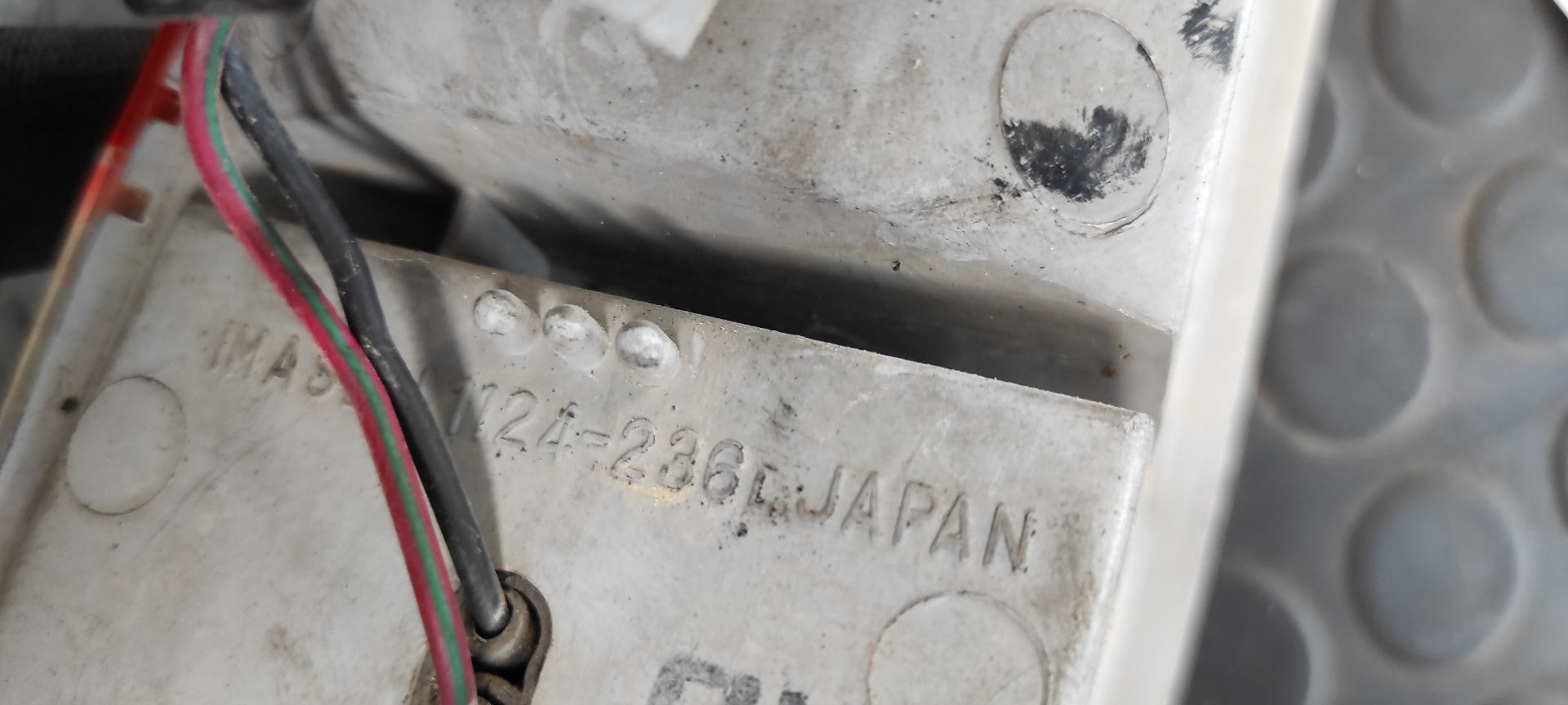 PILOTO DELANTERO IZQUIERDO MITSUBISHI MONTERO (L040) - vista 4