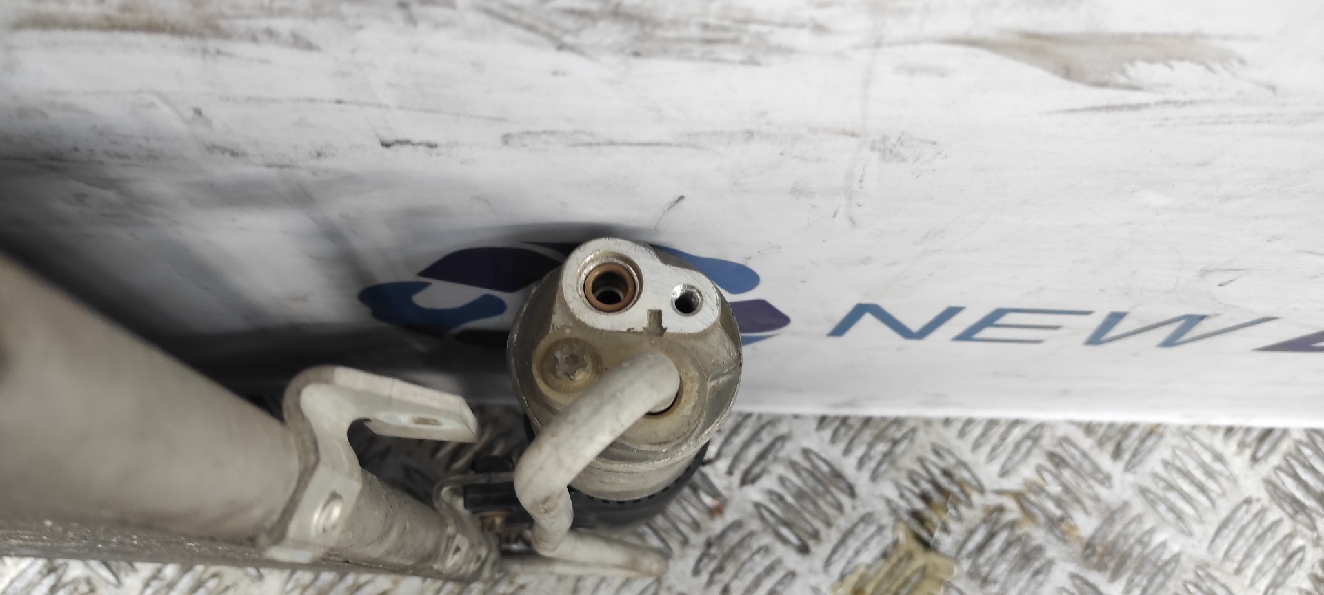 CONDENSADOR / RADIADOR  AIRE ACONDICIONADO DACIA LOGAN - vista 3