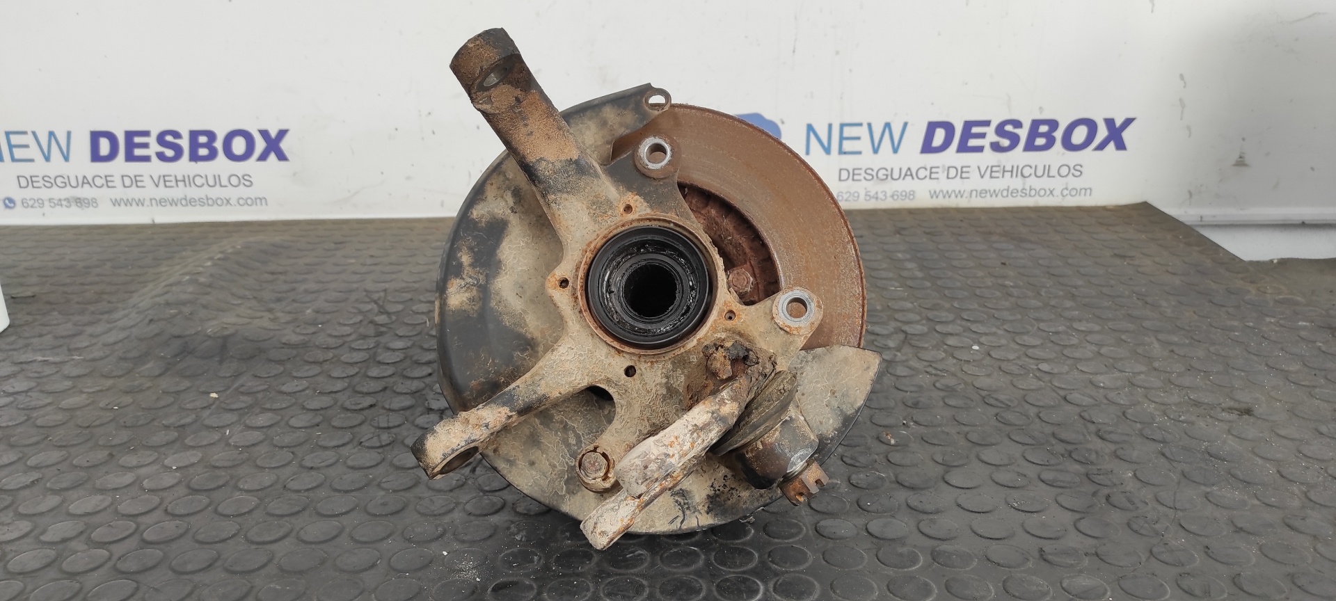 MANGUETA DELANTERA DERECHA MITSUBISHI MONTERO (L040)