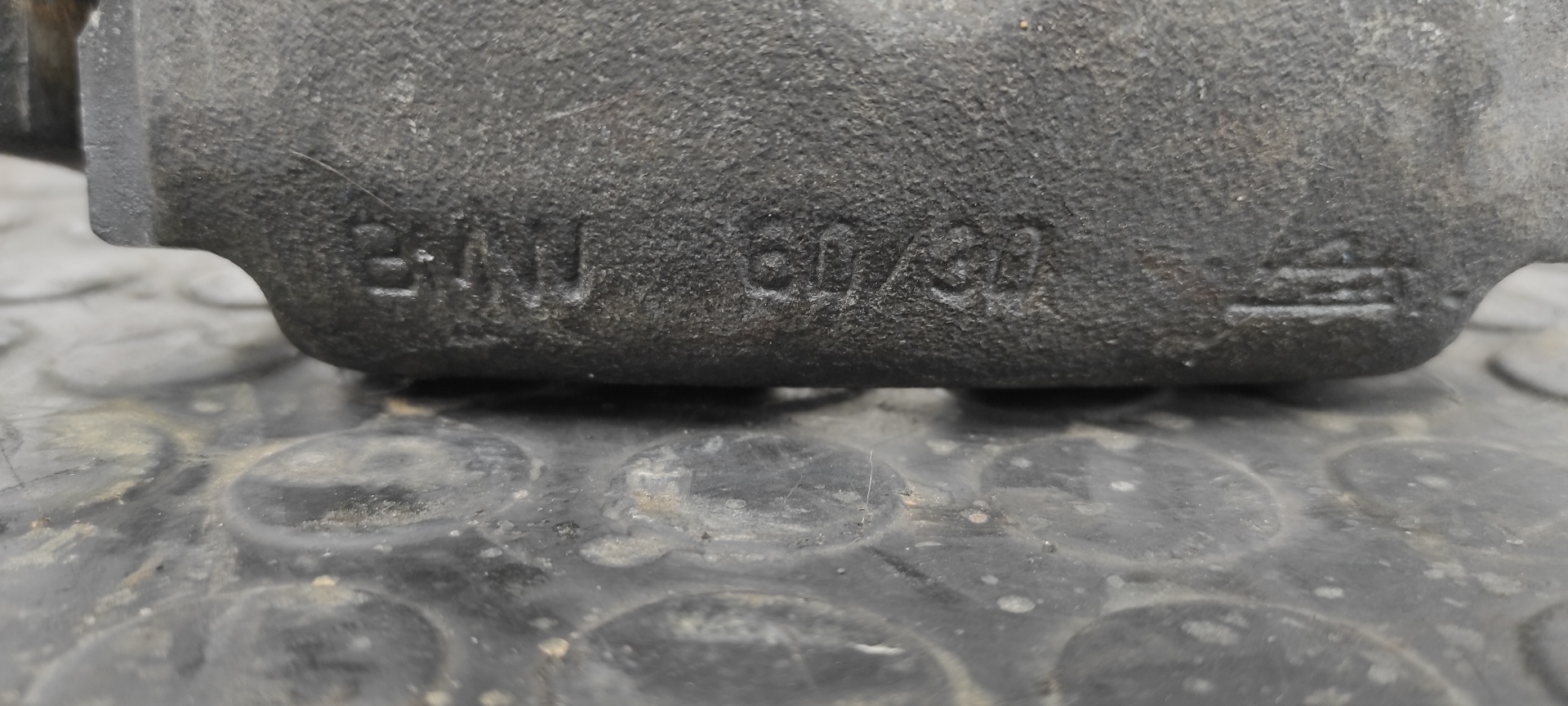 PINZA DE FRENO DELANTERA IZQUIERDA BMW X5 (E53) - vista 5