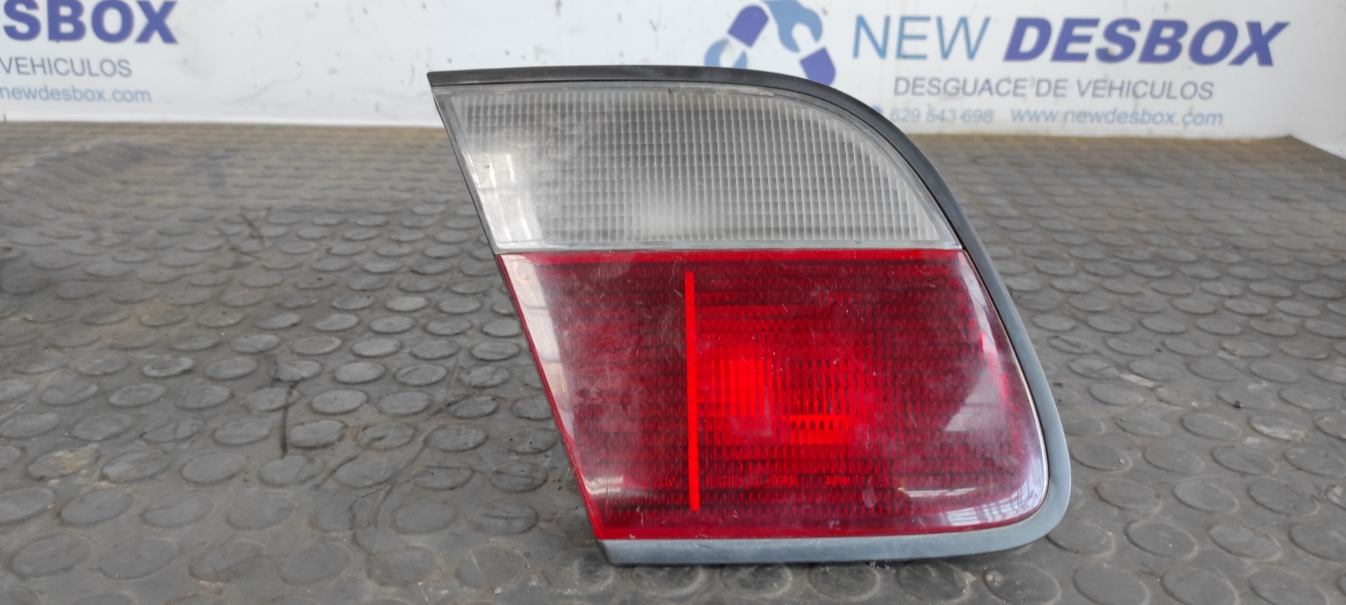 PILOTO PORTON IZQUIERDO NISSAN ALMERA (N15)