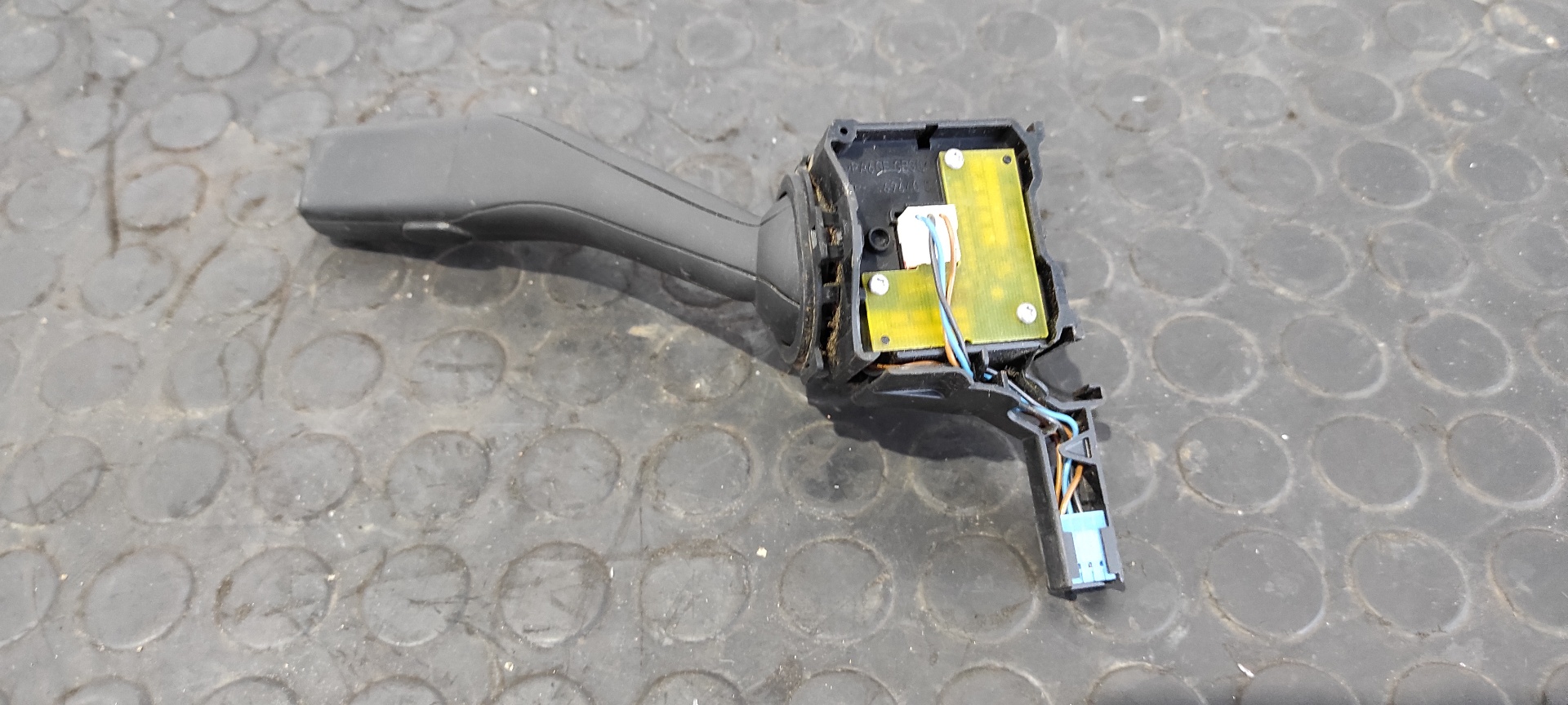 MANDO LIMPIA VOLKSWAGEN CADDY KA/KB (2K) - vista 6