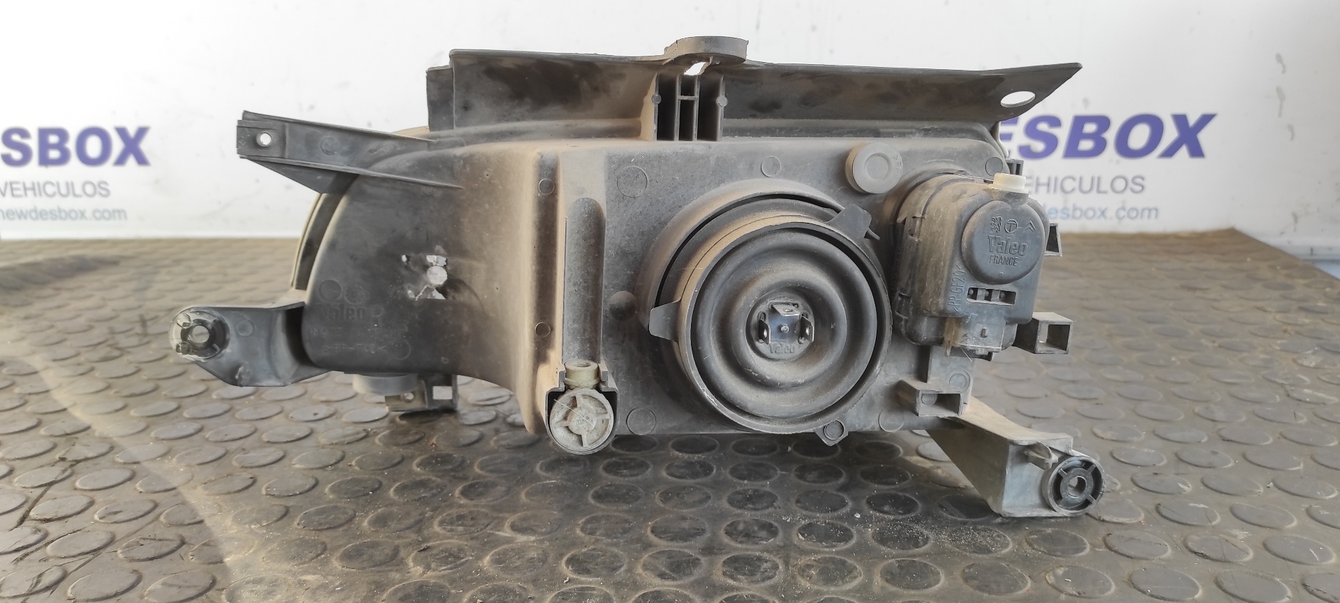 FARO DERECHO PEUGEOT PARTNER (S1) - vista 5