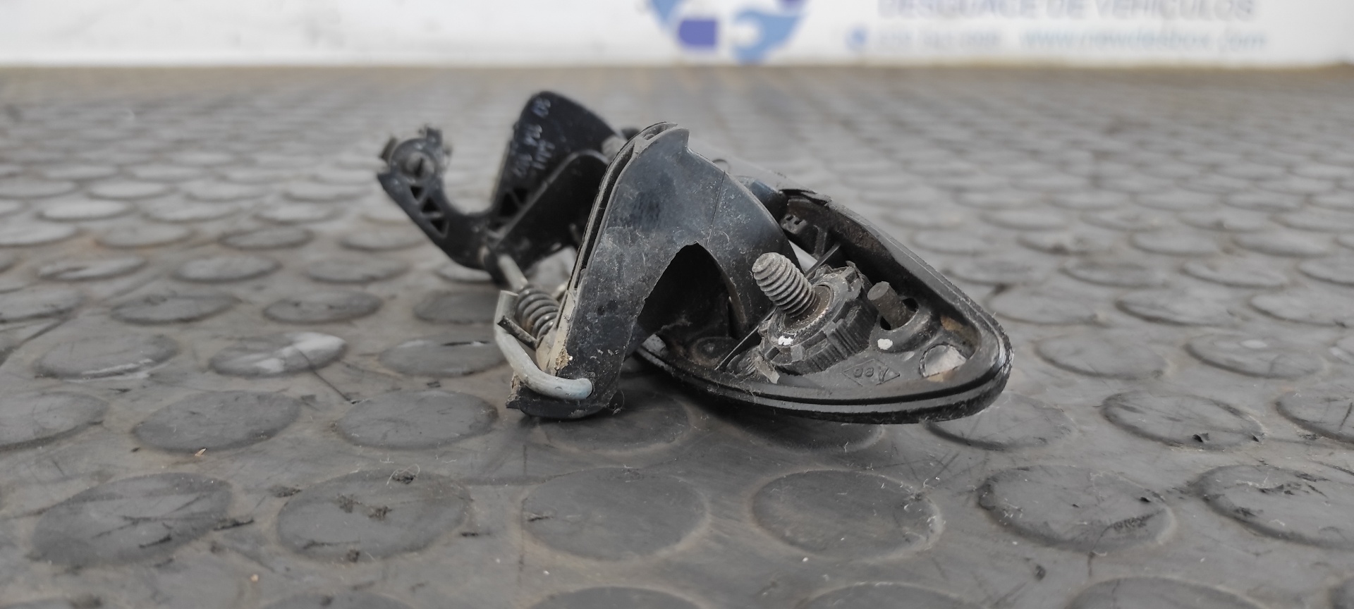 MANETA DELANTERA DERECHA DACIA LOGAN - vista 2