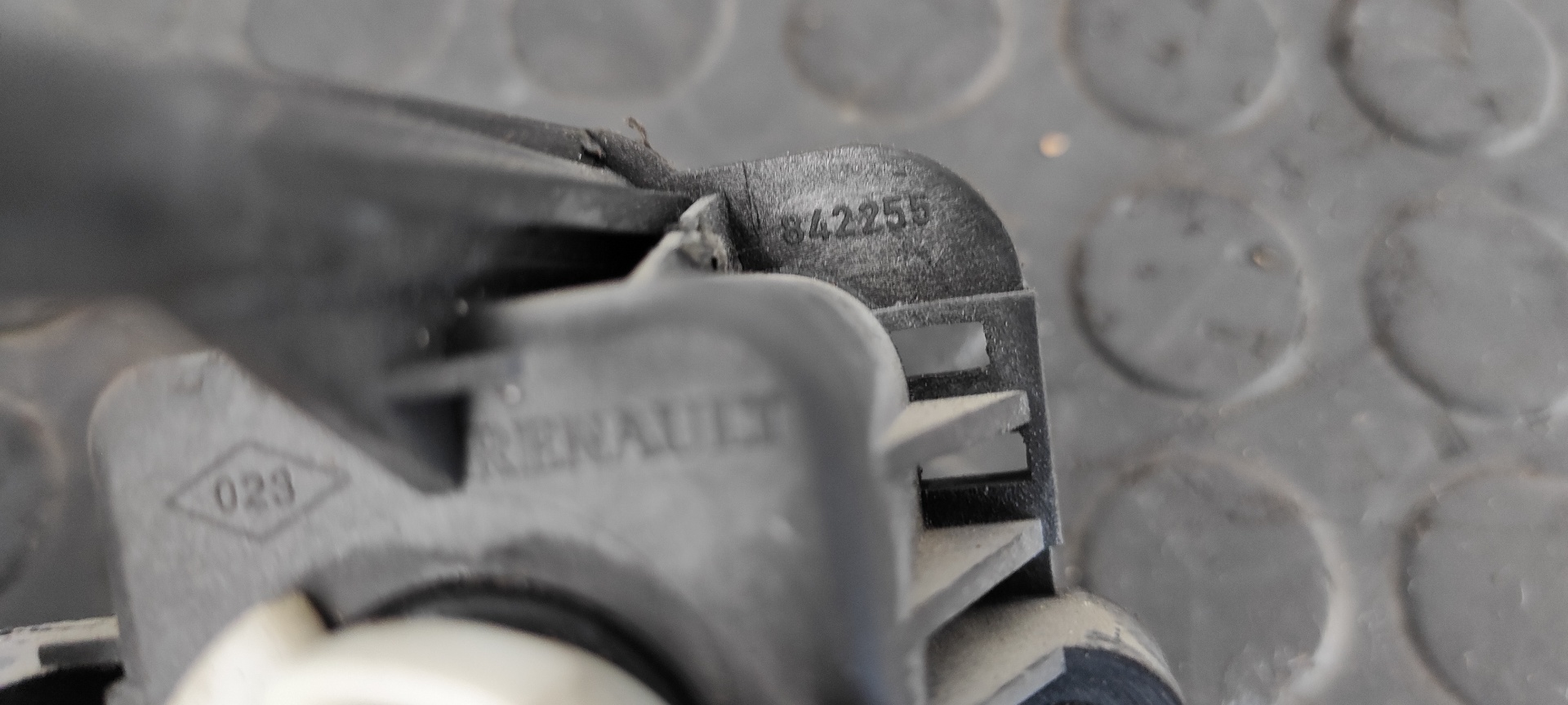 MANETA EXTERIOR PORTON RENAULT CLIO II FASE I (B/CBO) - vista 6