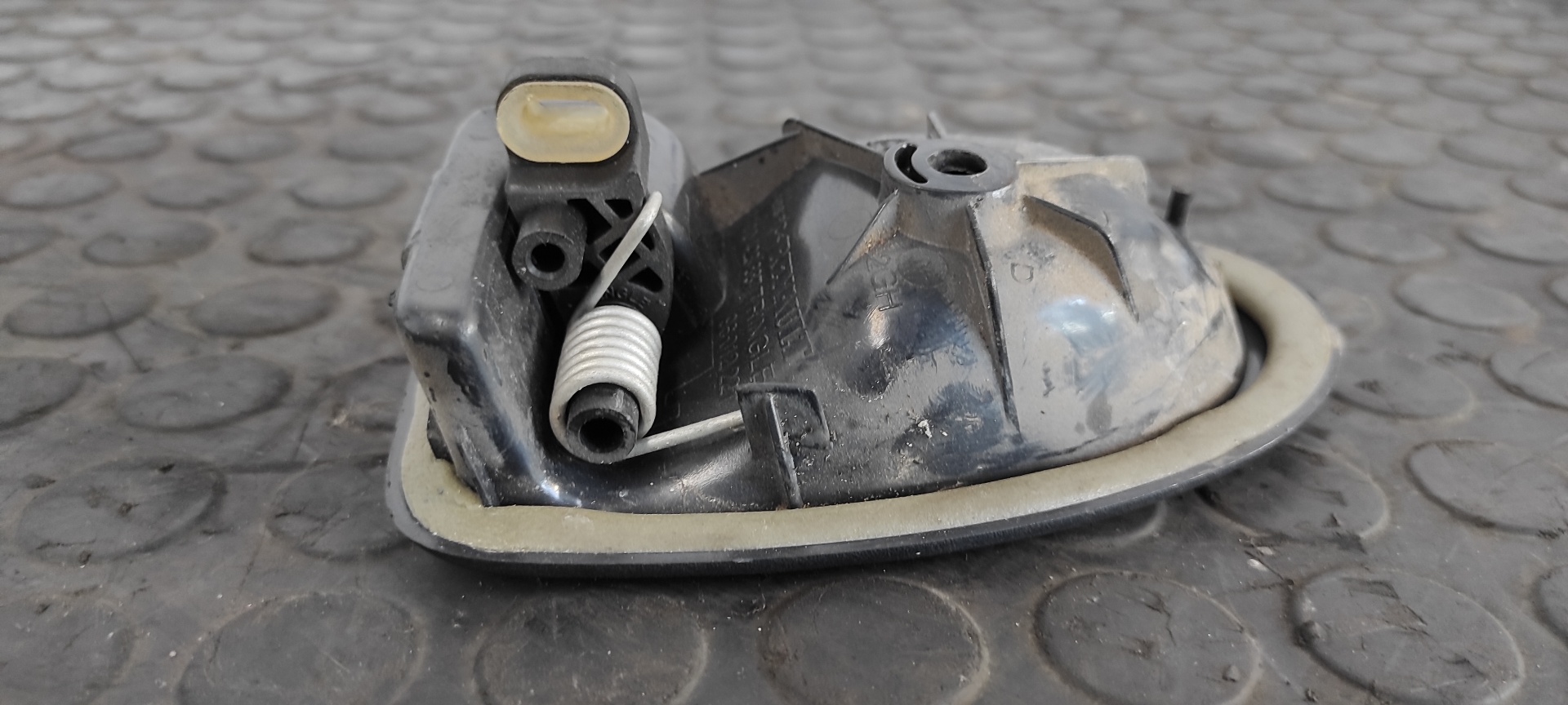 MANETA INTERIOR TRASERA IZQUIERDA RENAULT CLIO II FASE II (B/CB0) - vista 4