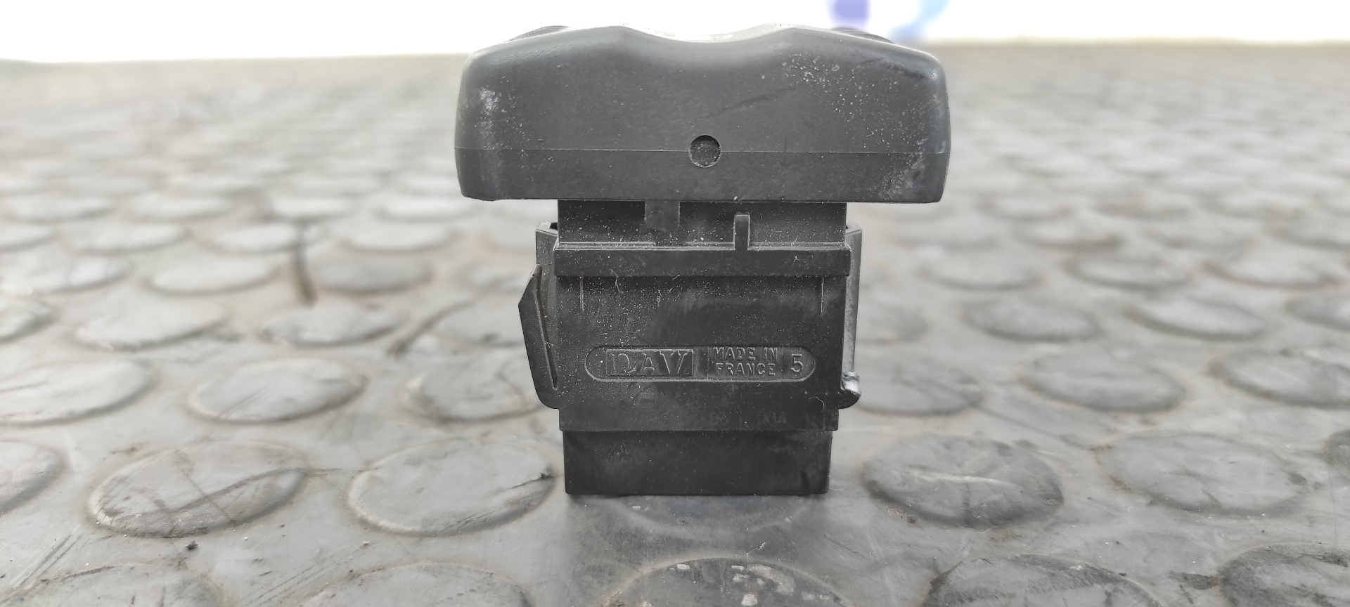 INTERRUPTOR DACIA LOGAN - vista 4